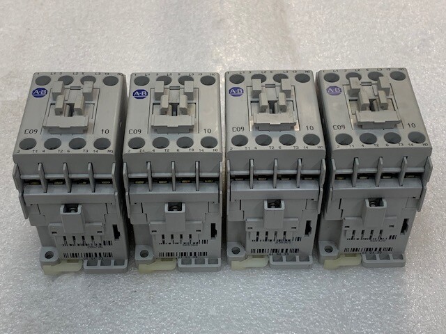 Lot of 4 Pcs – 100-C09*10 Magnetic Contactor Coil Voltage 110/120VAC New no Box