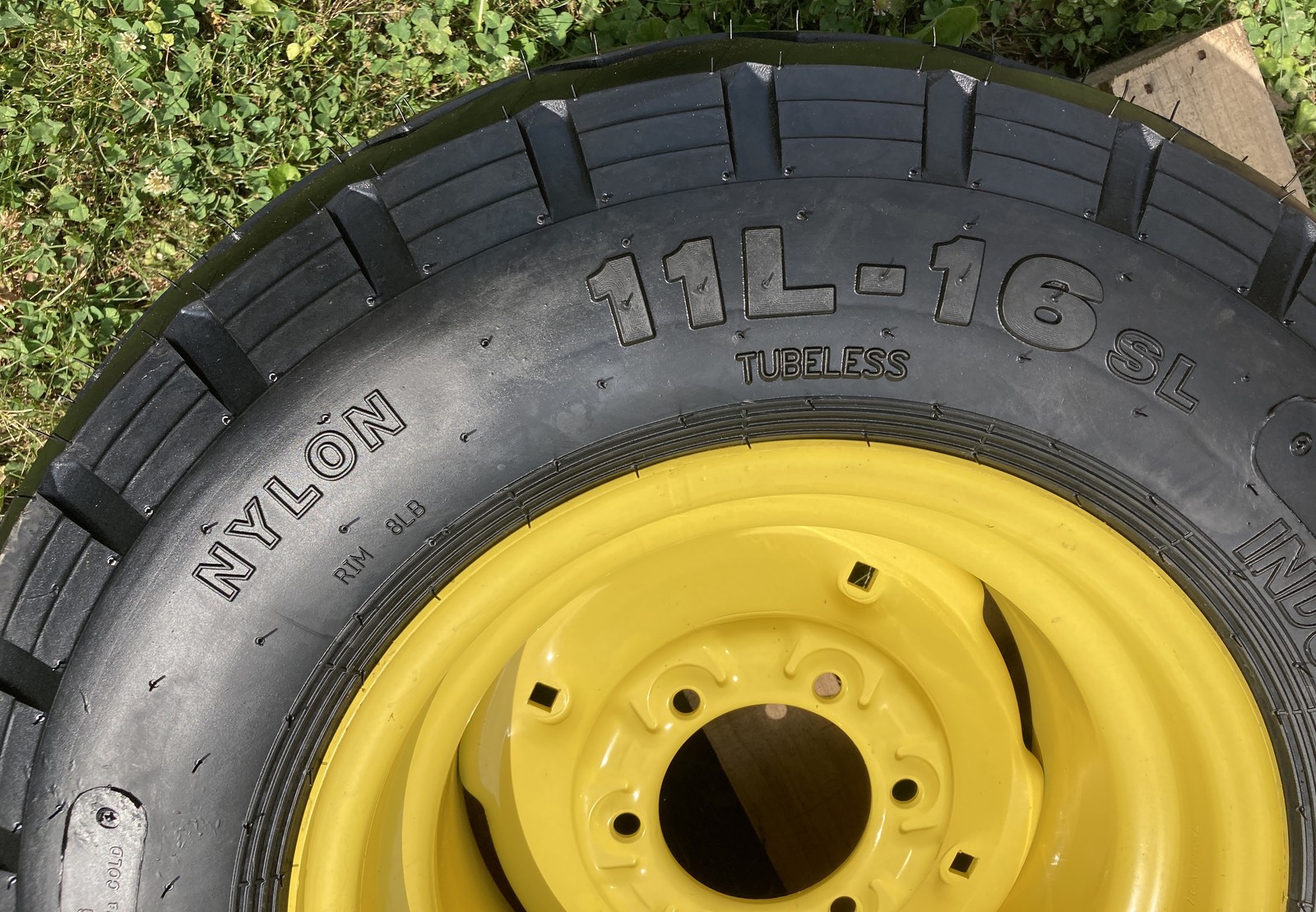 11L-16 Tires/Rims 6 lug for Ford Tractor/Backhoe Loader 5610-F3-12 PLY-11LX16