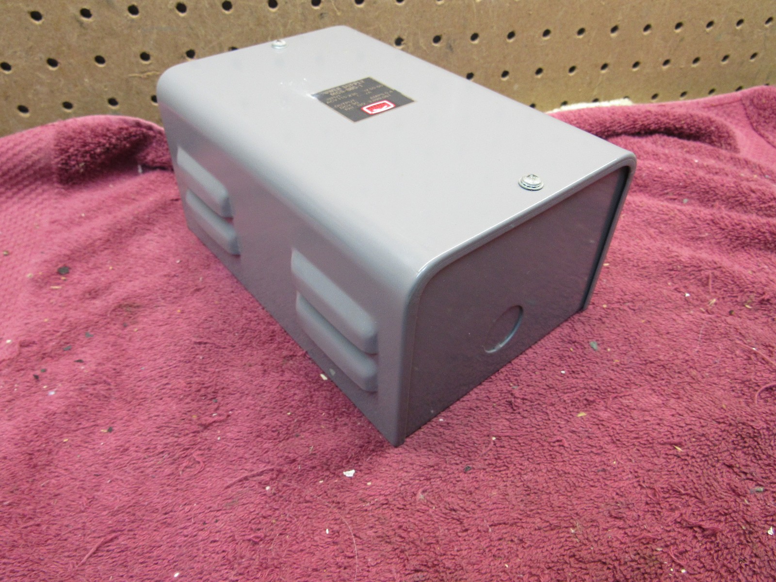 NSO WARNER ELECTRIC MCS-805-1,2 115-230V Controller Power Supply