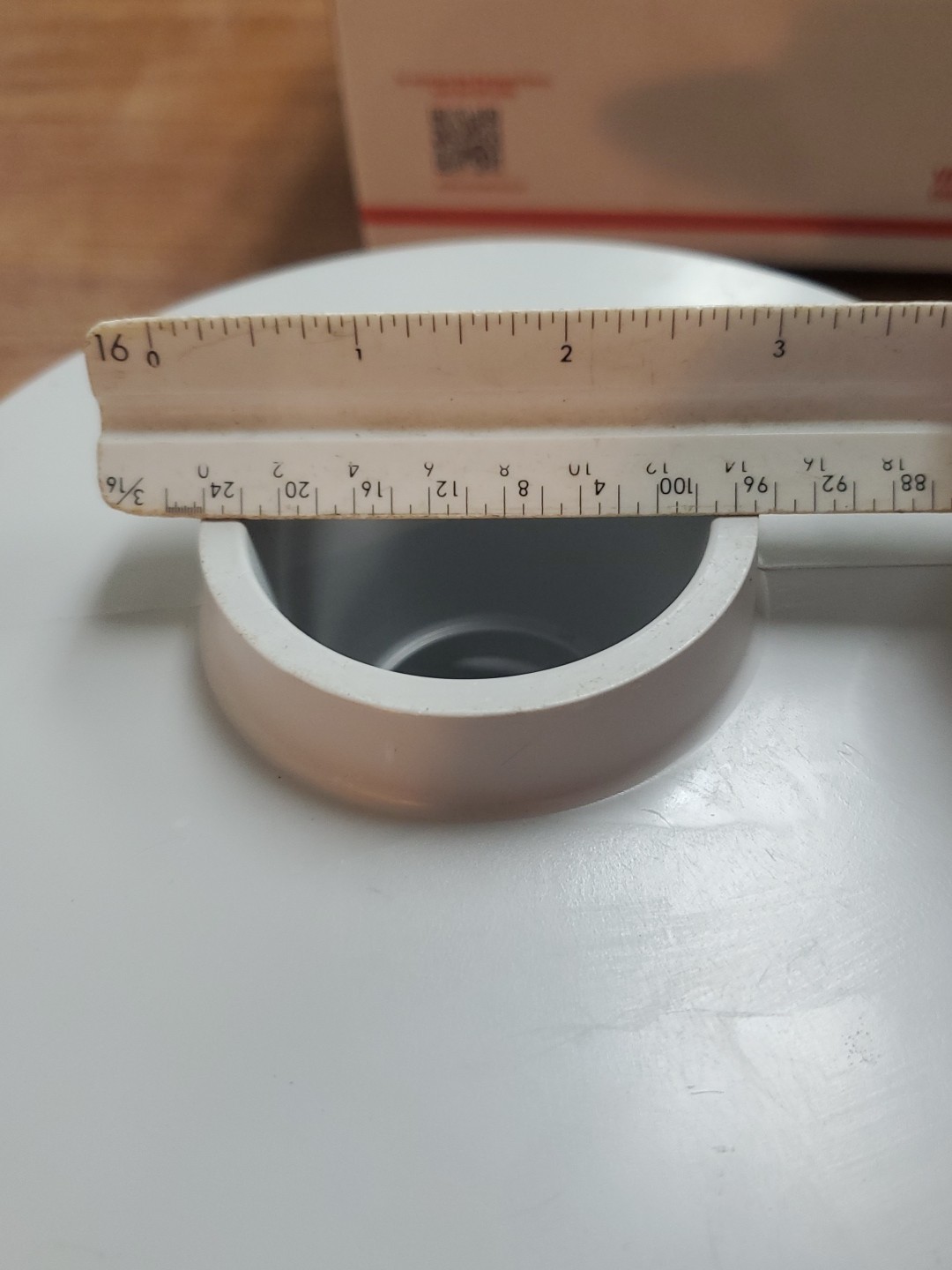 HENDRIX ANSI 56-1 Tie Top Pin Polyethylene Insulator **SEE DETAILS!** (CX24E)