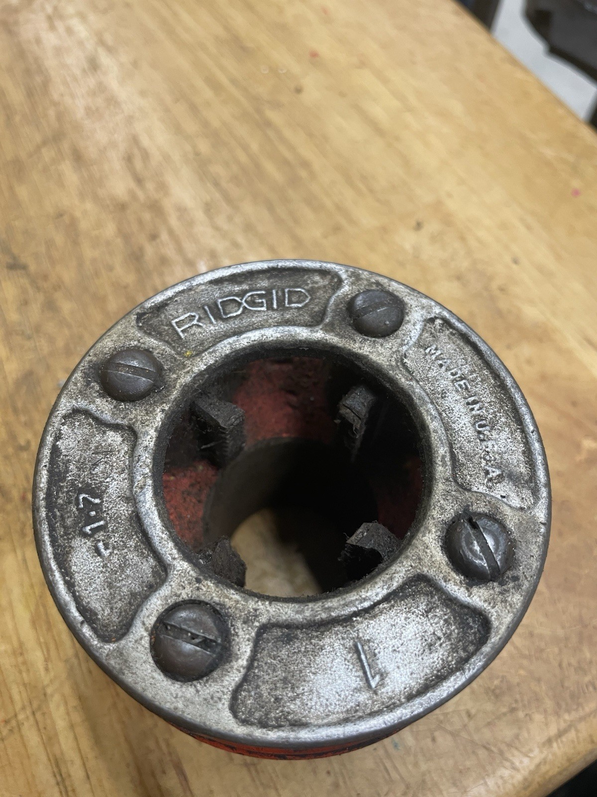 RIDGID Die Head Pipe Threader 1/2 in NPT Right Hand w/ Pipe Die