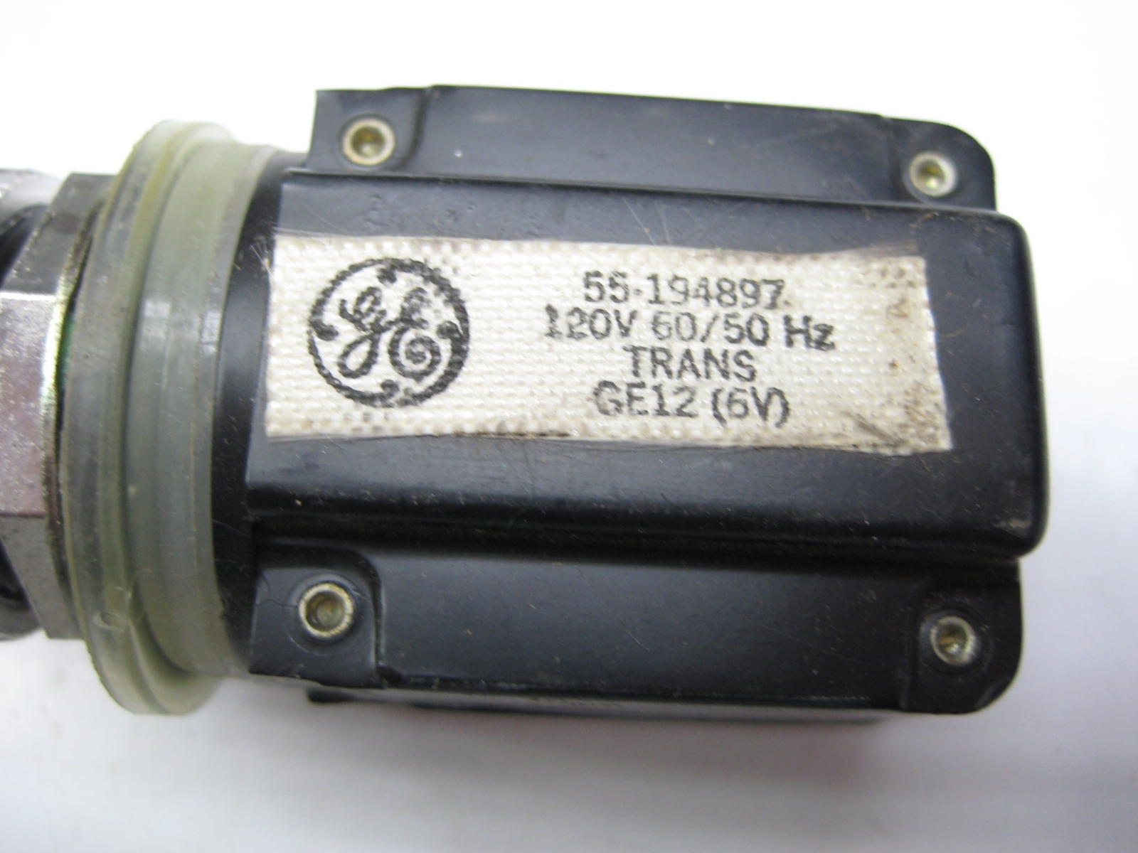 GENERAL ELECTRIC 55-194897 INDICATOR LIGHT RED NSNP
