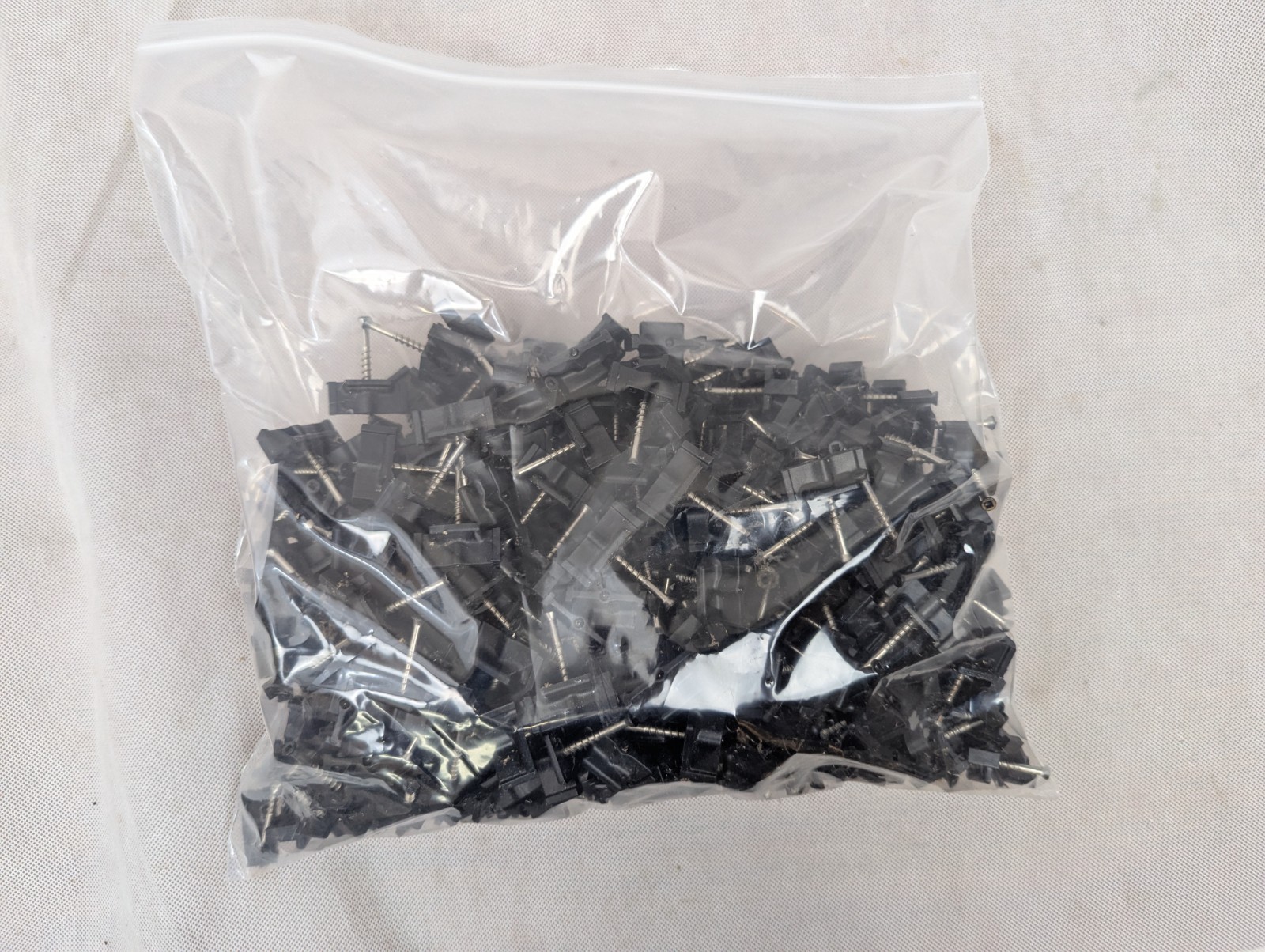 TREX Hideaway Universal Hidden Deck Fastener Clip, Est 400 Pieces