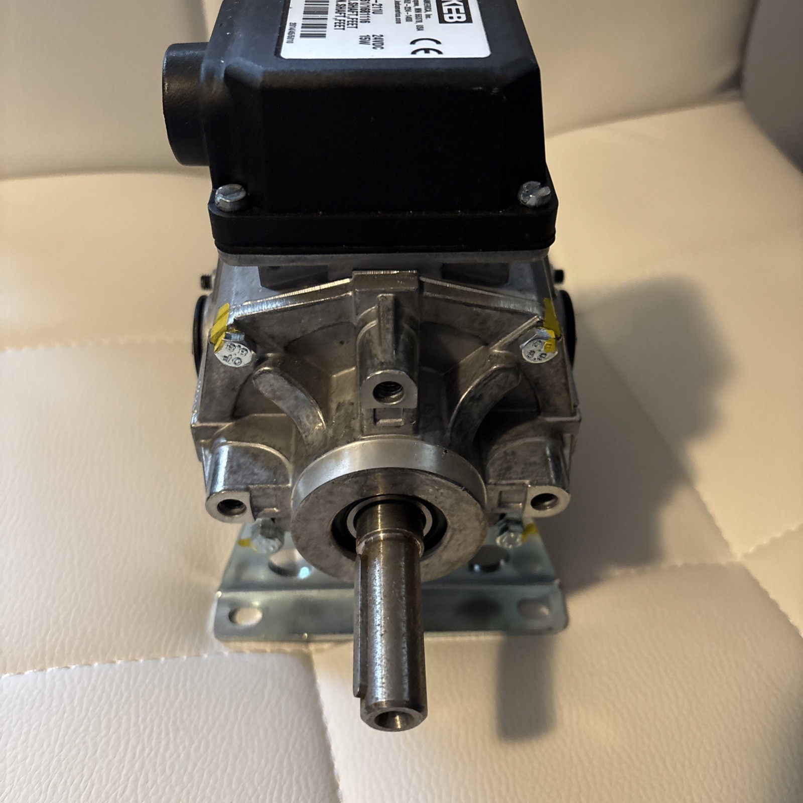 KEB 0610370-211U Electromagnetic Brake 24VDC 15W Dual Shaft 0.500in