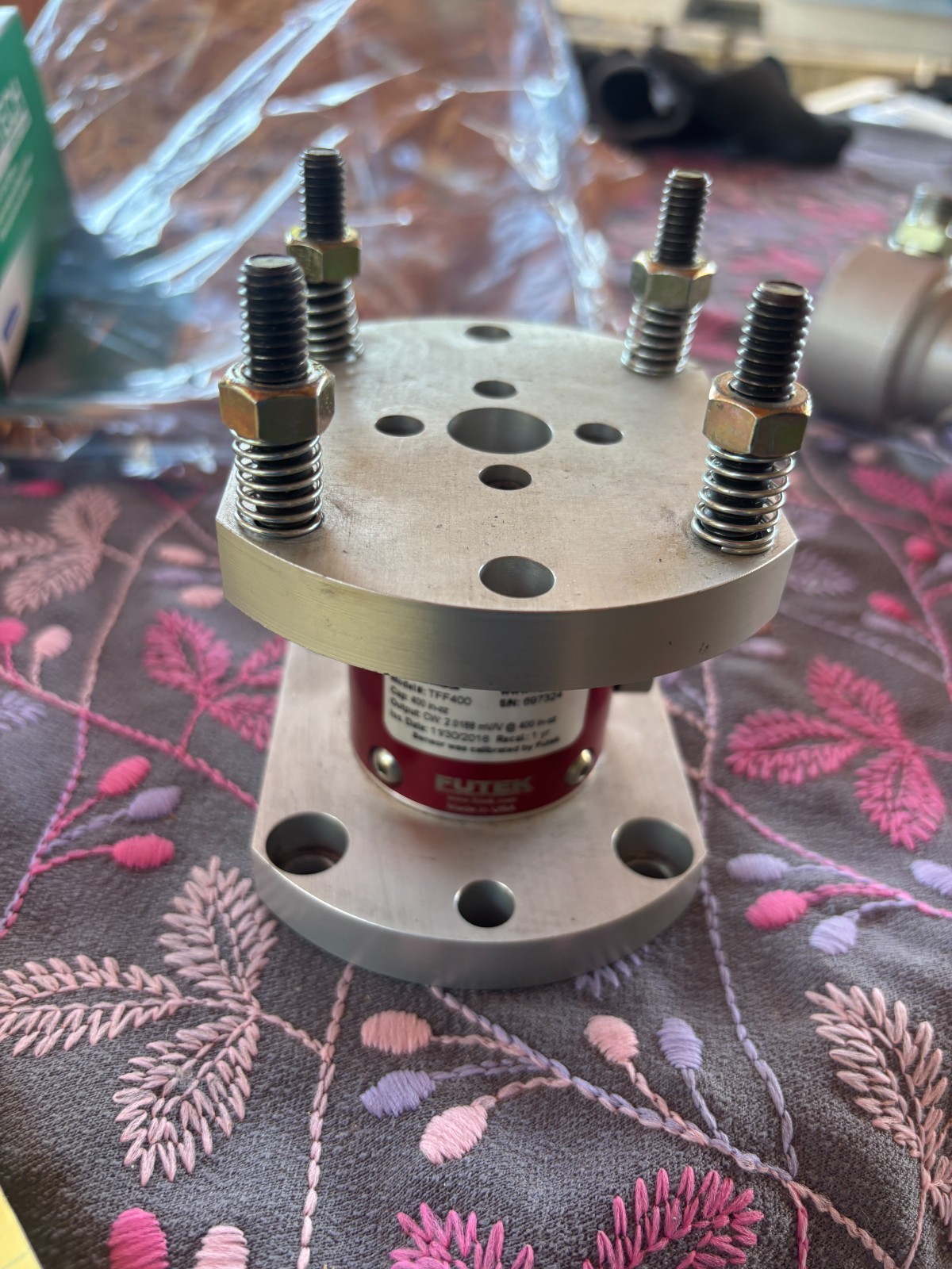 Futek TFF400 Through Hole Reaction Torque Sensor Cap:100 in-lb