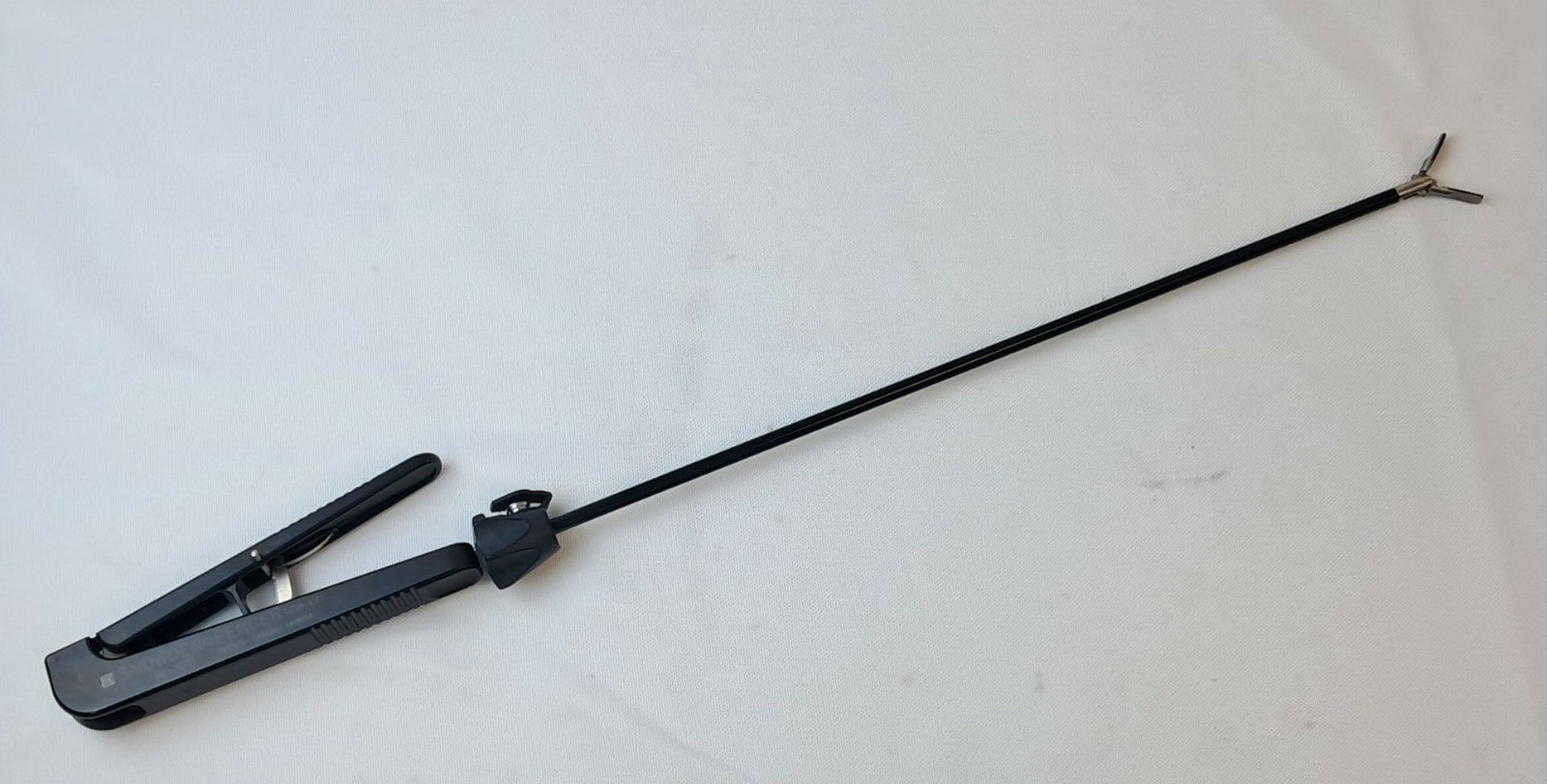 Snowden Pencer 90-7071 Laparoscopic Flat Nose, Dissector Forceps, 5.0mm x 32cm