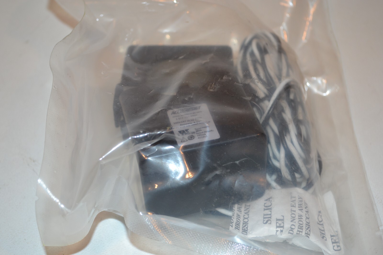 Accuenergy AcuCT-H138-300:100mA-24AWG