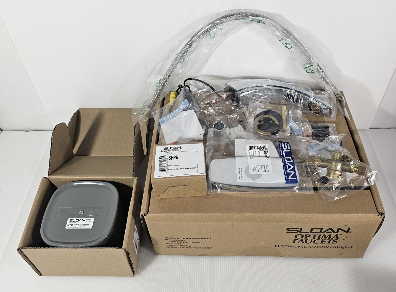 Sloan Optima Faucet ETF880-4 Sensor Operated, Chrome,Plug In Adapter, NEW