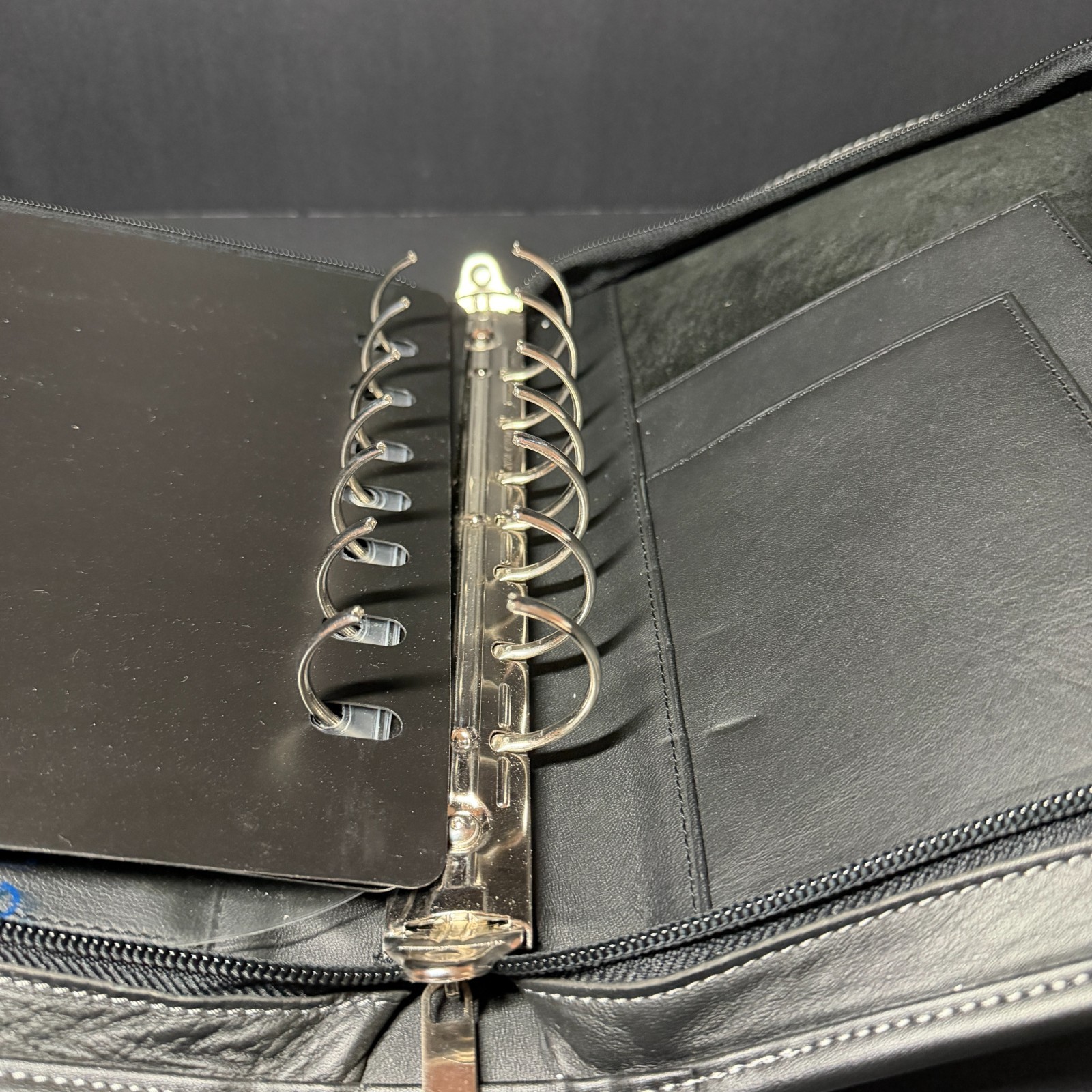 Black Leather Franklin Covey Zipper Agenda Planner, 8 x 10 1/2 inches