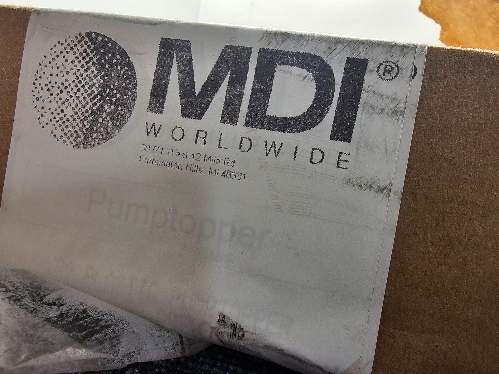 MDI Worldwide Top-Loading Plastic Pump Topper Advertising Holder X-69243