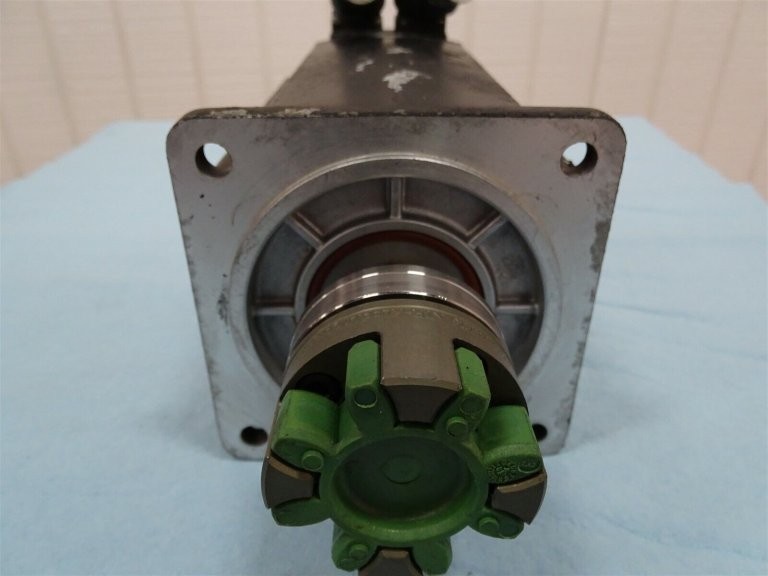 REXROTH MSK060C-0600-NN-M1-UG0-NNNN SERVO MOTOR 9.5A 6000RPM 3PH (21416 – USED)