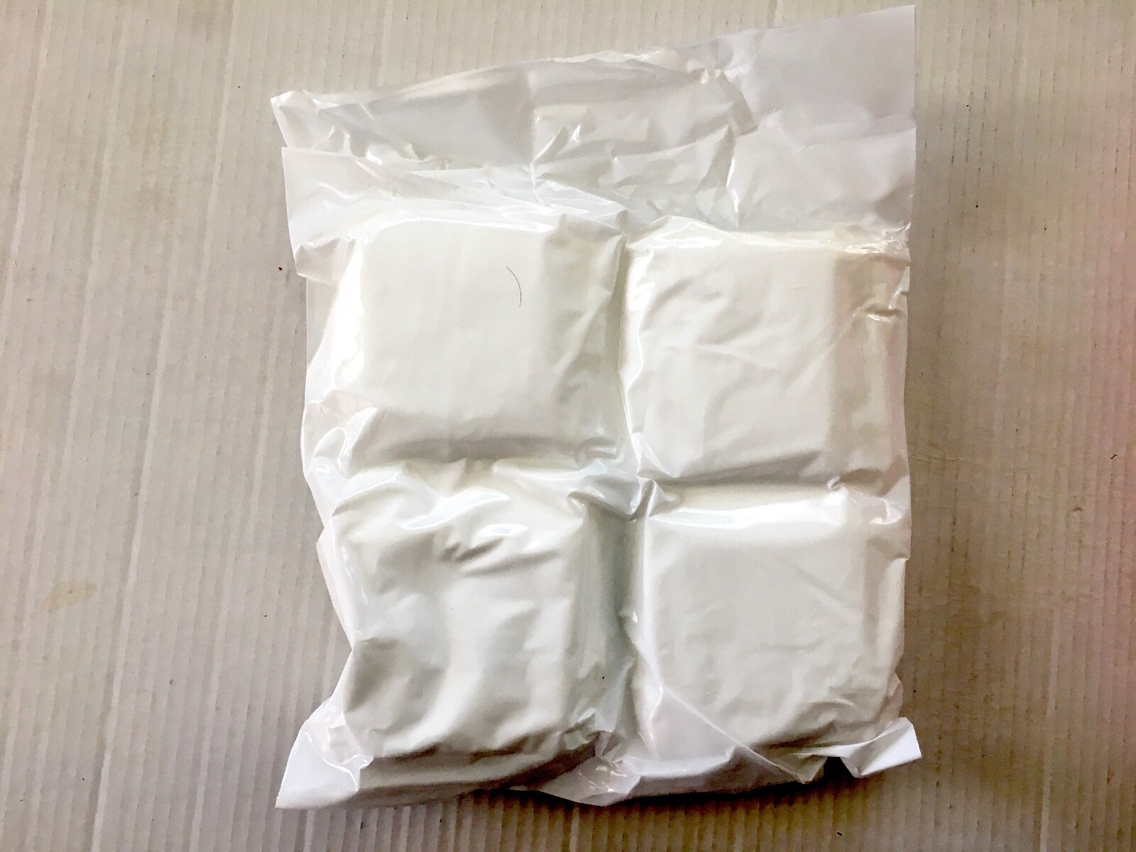 4″X4″ Cleanroom Soft Wipers Class 1-10000 Microfiber Dust Free Cloth 400 pcs/Bag