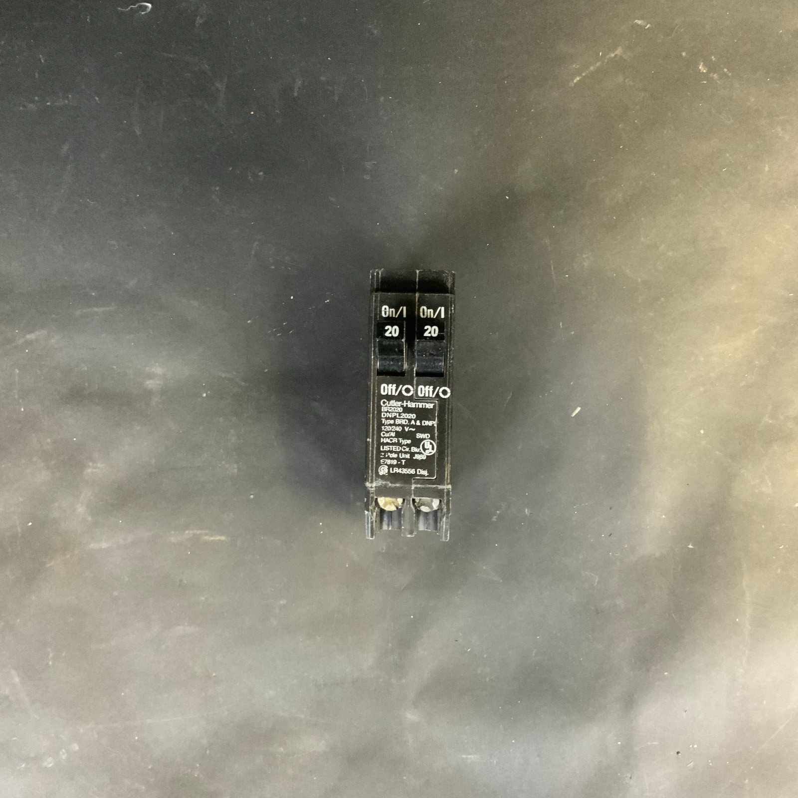 CUTLER HAMMER BR2020 CIRCUIT BREAKER ($12 OBO)