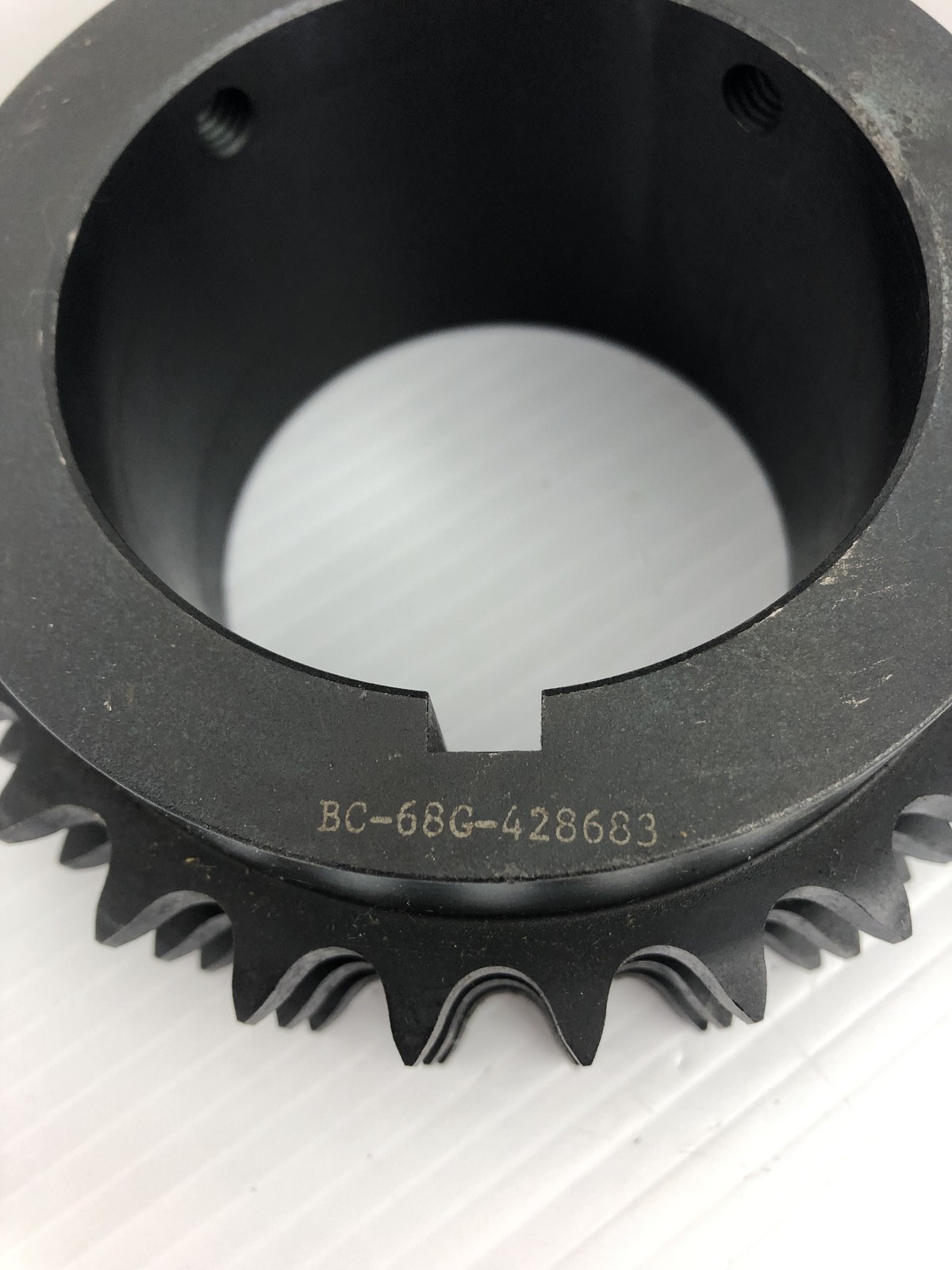 Keyed Sprocket Gear BC-68G-428683 27 Teeth 3 Rows O.D: 4.600″ I.D: 3.350″