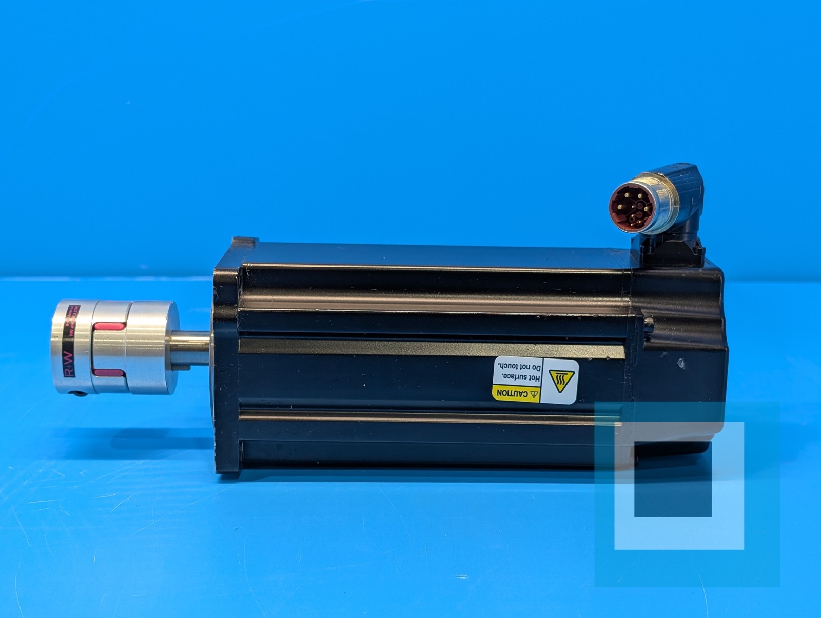 Allen-Bradley VPL-B1003F-QJ14AA Kinetix VP Low Inertia Servo Motor – USED