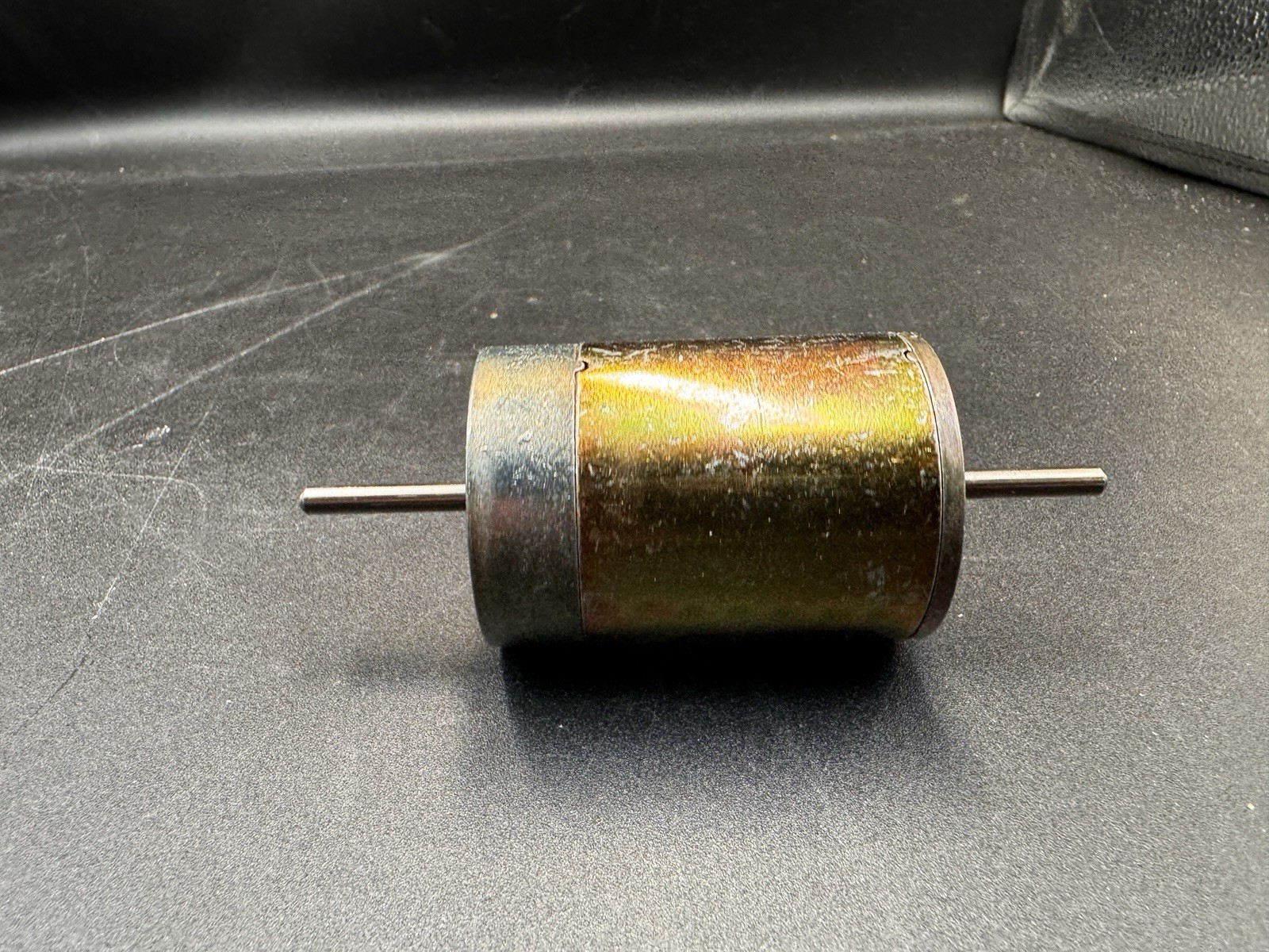 PITTMAN 9433K275-R1 MOTOR DUAL SHAFT 9.5 VDC 12-03-01 NEW