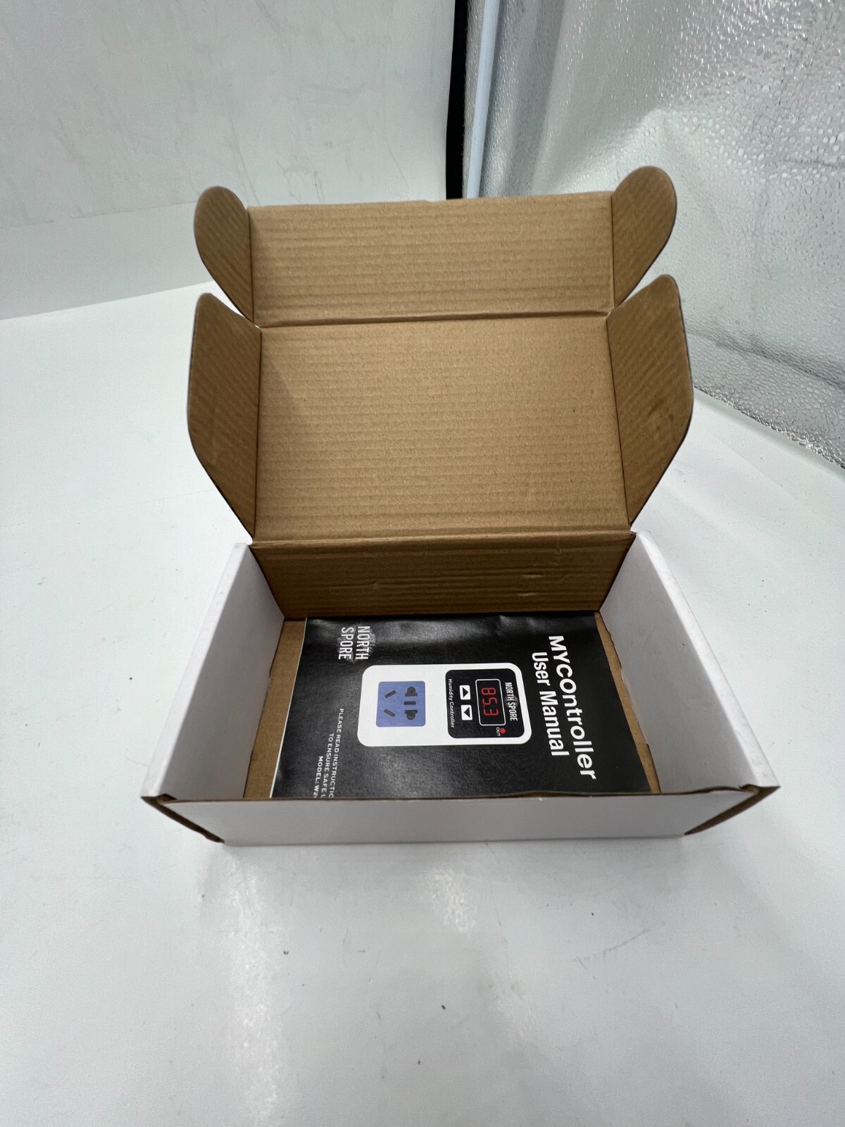 (QTY 2) North Spore W2023 MYCOntroller Humidity Controller Hygrometer 110-220V