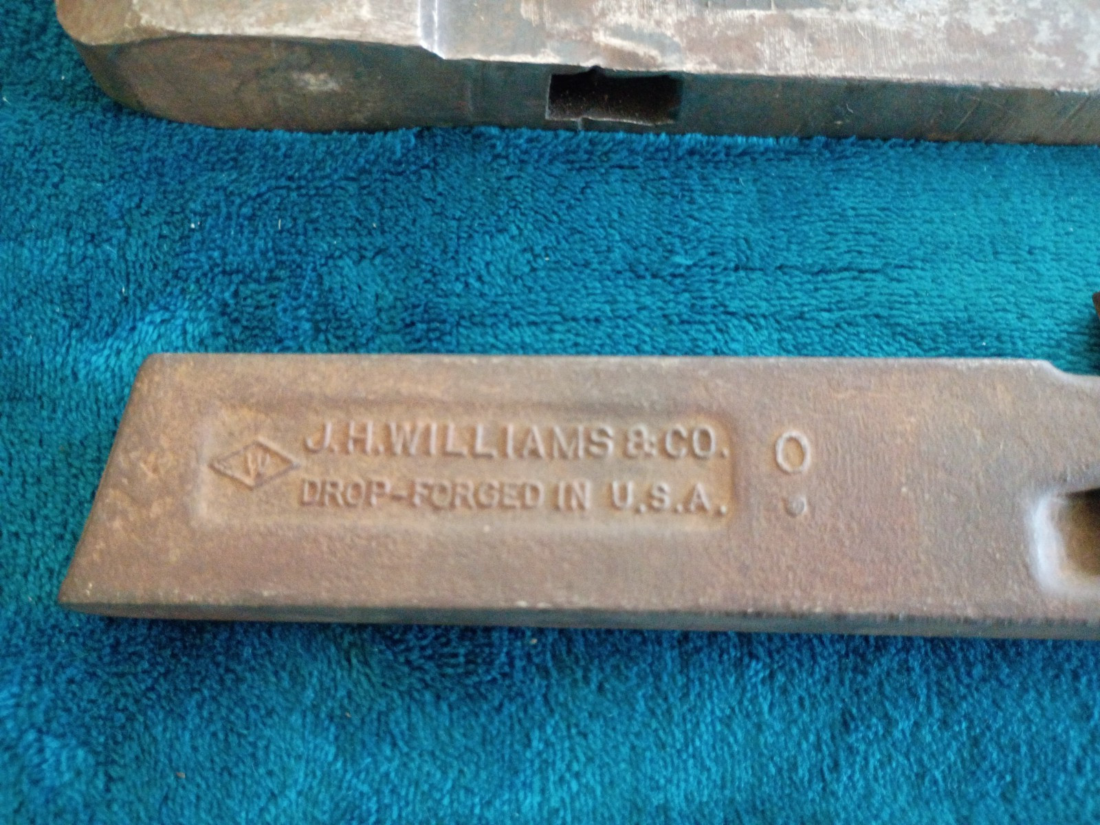 WILLIAMS No. 2-R TOOL HOLDER for ENGINE LATHE and 3-S Tool Holder Unknow Brand.