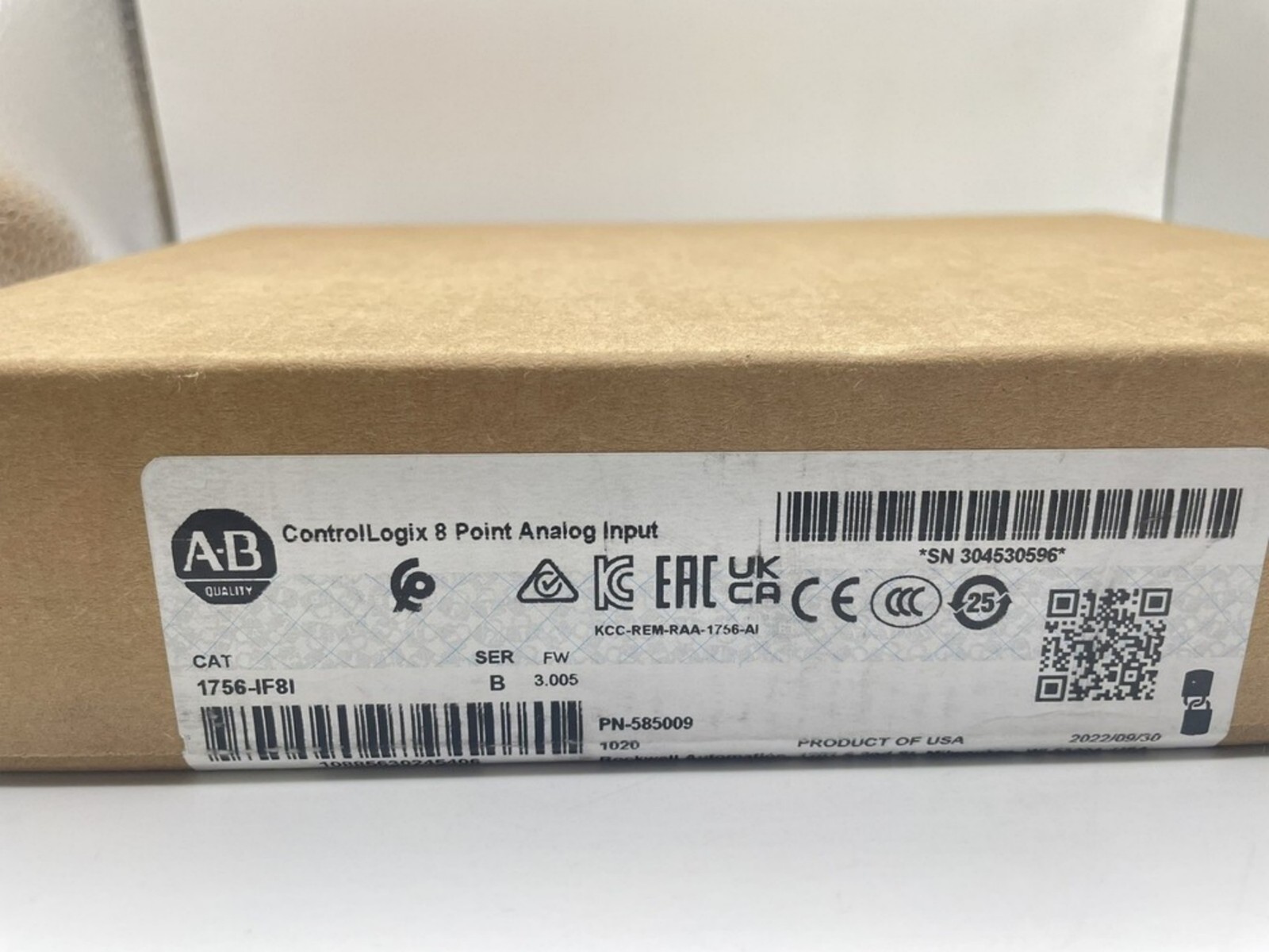Factory Sealed AB 1756-IF8I/B ControlLogix 8 Point Analog Input 1756IF8I serB US