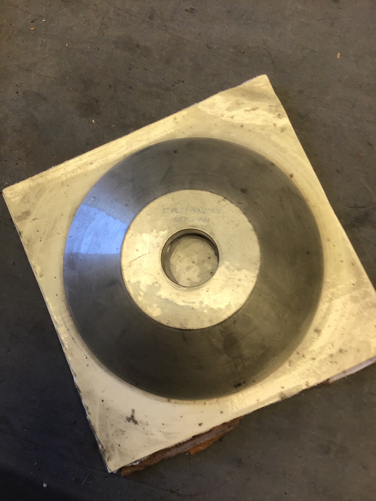 STARLITE IND. MDG600 N100 B 1/8” H5385 GRINDING WHEEL