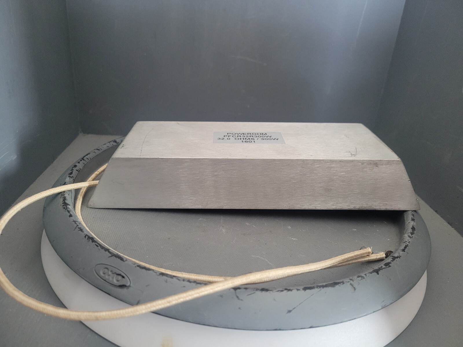 Powerohm Resistor Dynamic Brake, 300W, 32.0 Ohms, PFCR32R300W