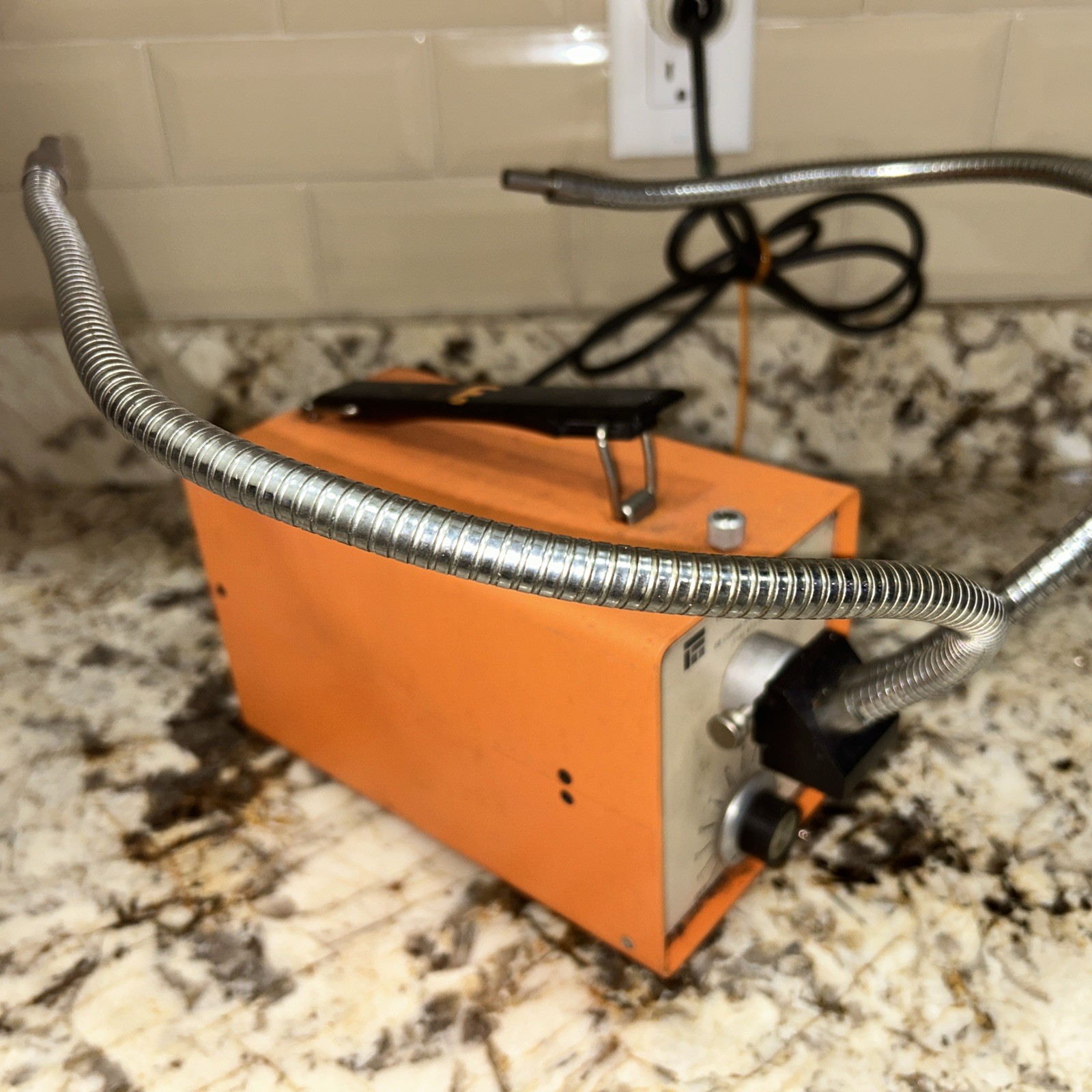 Titan Supply Co. FO-150 Fiber Optic Light Source, Dimmer