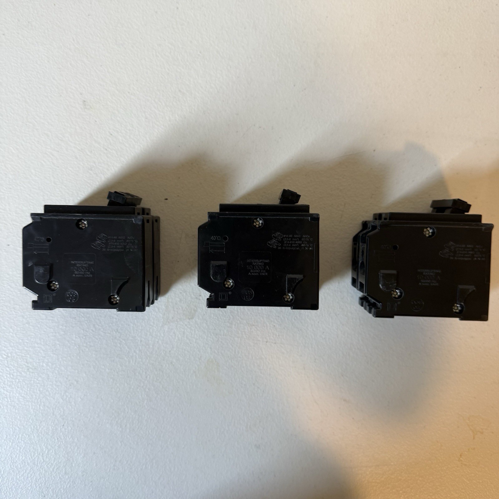Lot of 3 Square D HOM230 Circuit Breaker 2-Pole 30 Amp 120/240 Volt AC Homeline