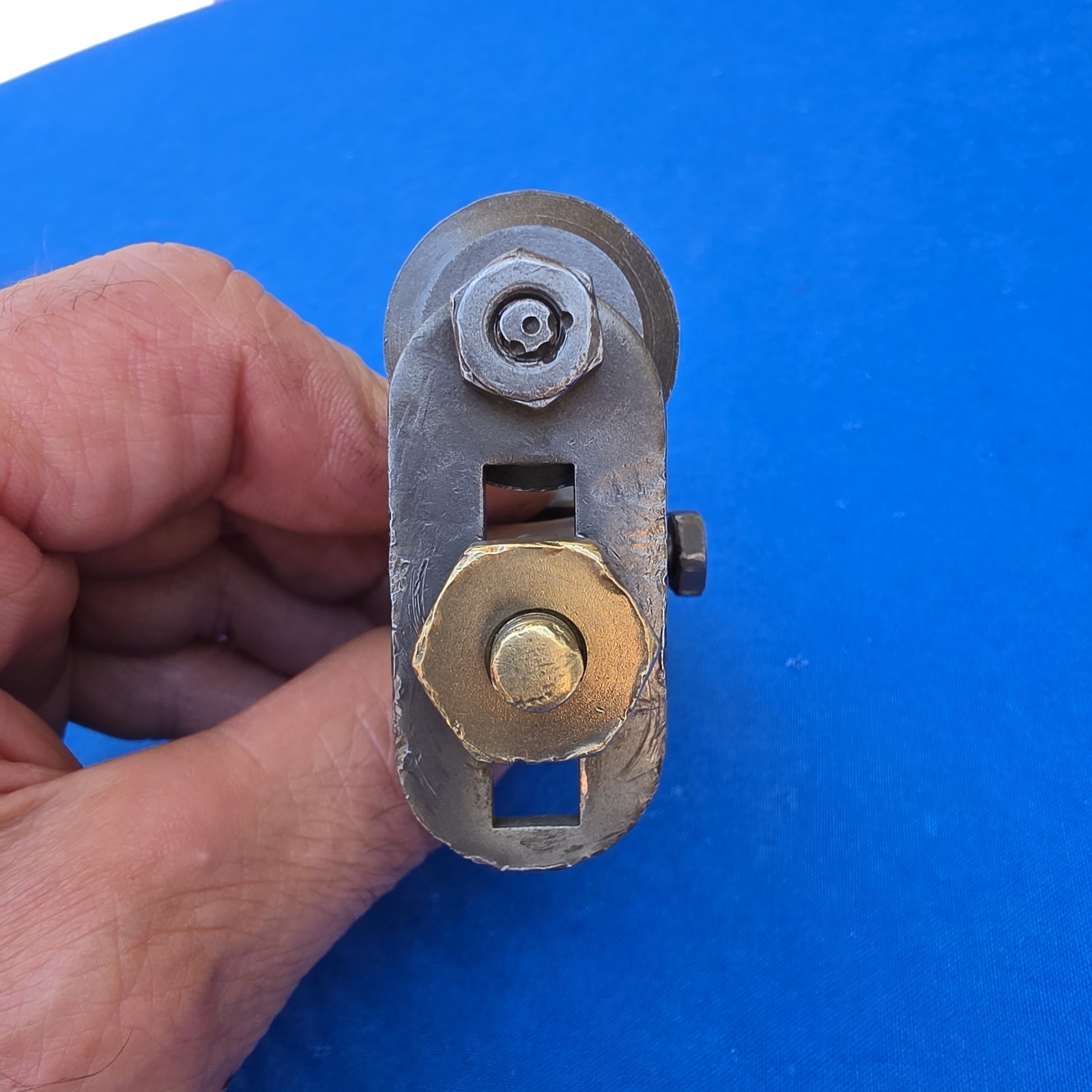 Vintage Genuine Victor Cutting 497 Torch Roller Guide Used