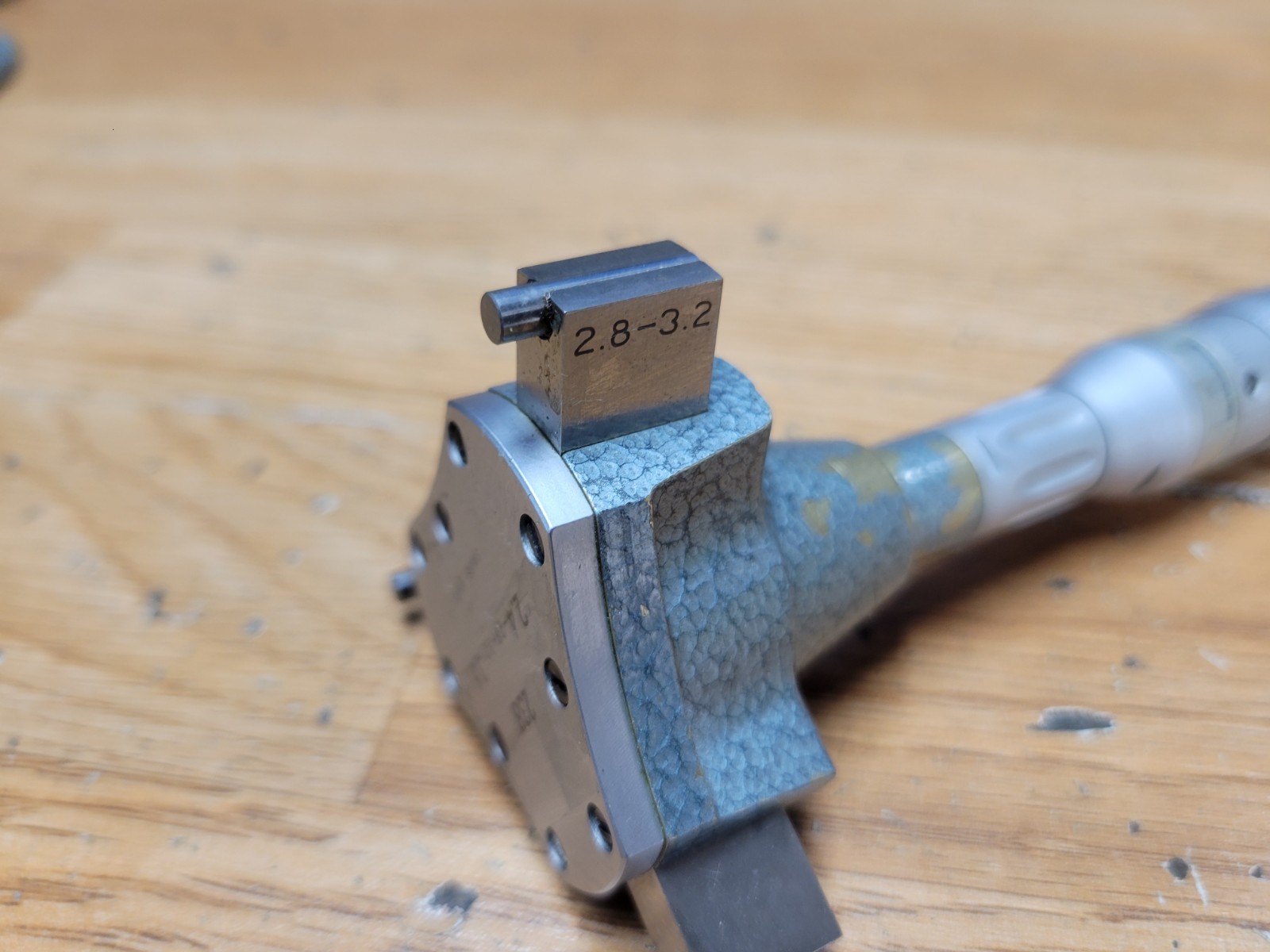 BROWN SHARPE INTRIMIK 2.4 – 3.6 » X .0001 » INSIDE MICROMETER