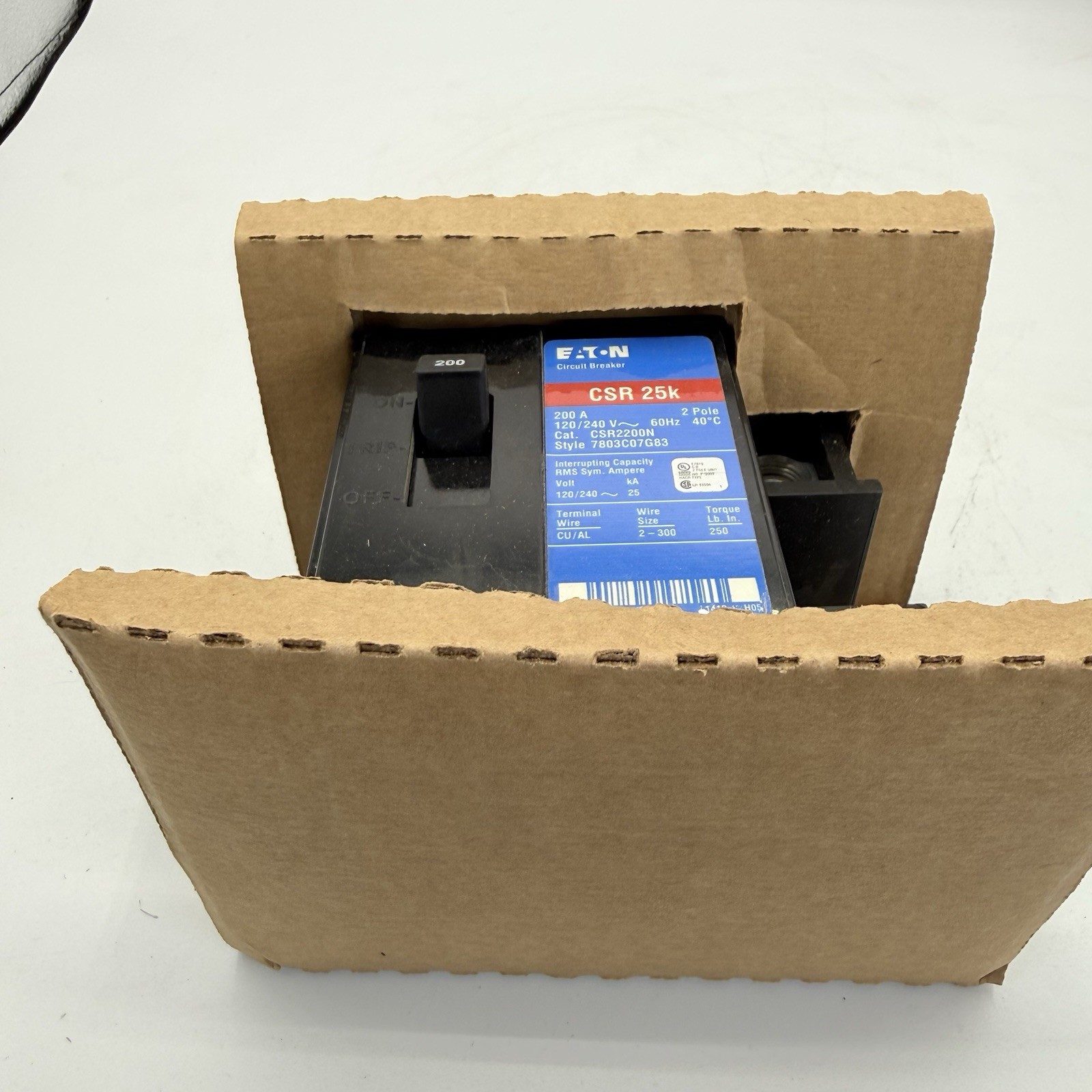 EATON CSR2200N 200Amp 2Pole 120/240VAC 25kA Circuit Breaker with Lugs NTO