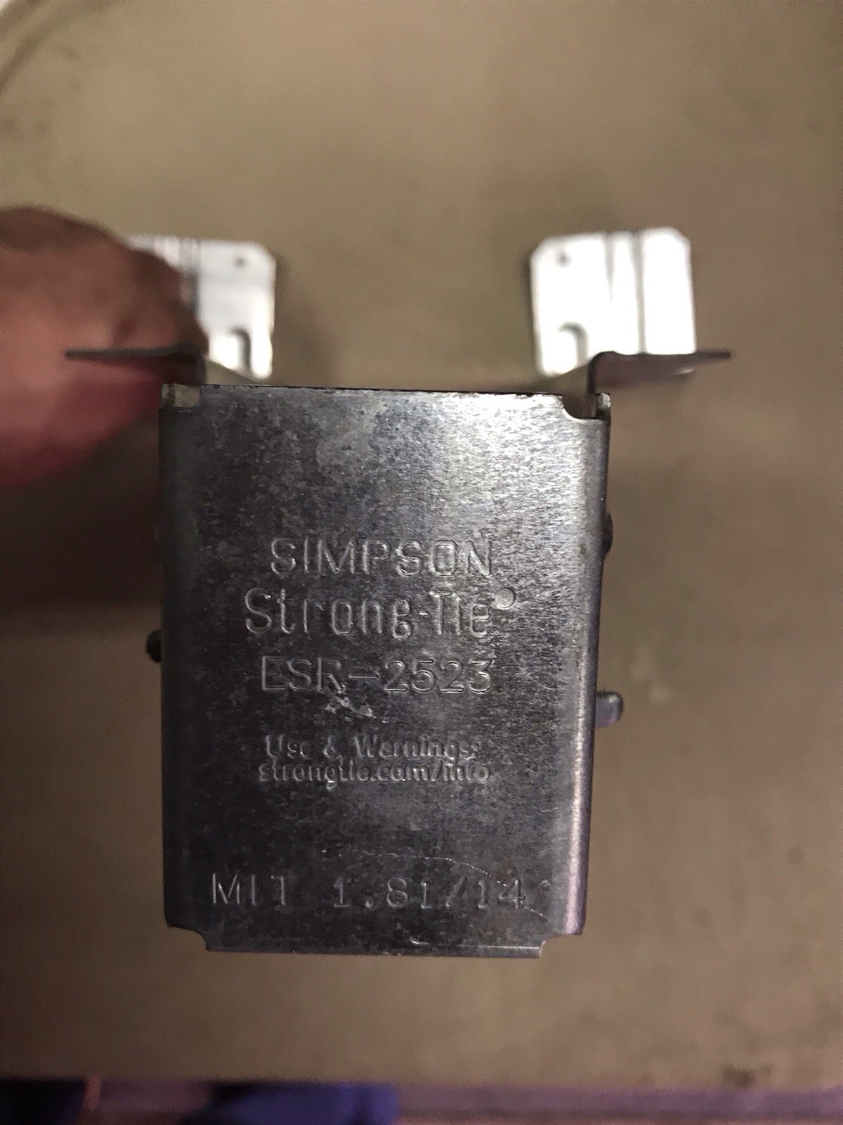 Simpson Strong-Tie MIT1.81/14 – 1-3/4 x 14 Top Flange I-Joist Hanger Lot of 23