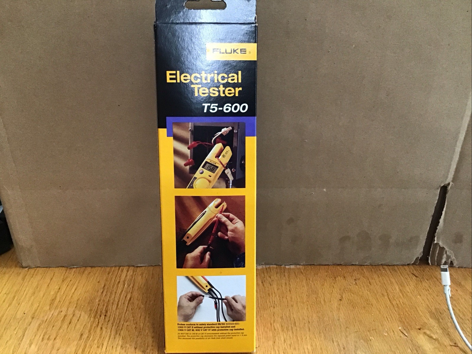 Fluke T5-600 Digital Multimeter Electrical Tester
