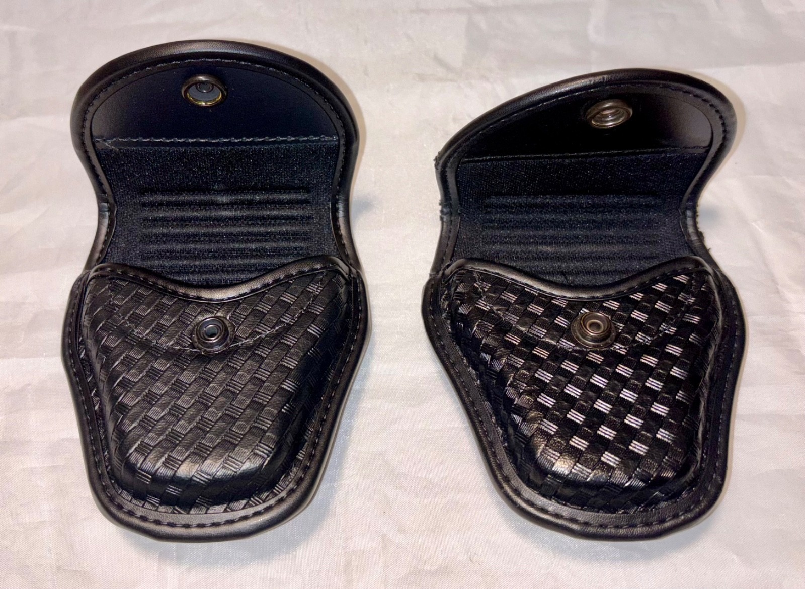 Bianchi Leather Handcuff Case #7900 (Lot Of 2) Black Basket Weave Hidden Snap