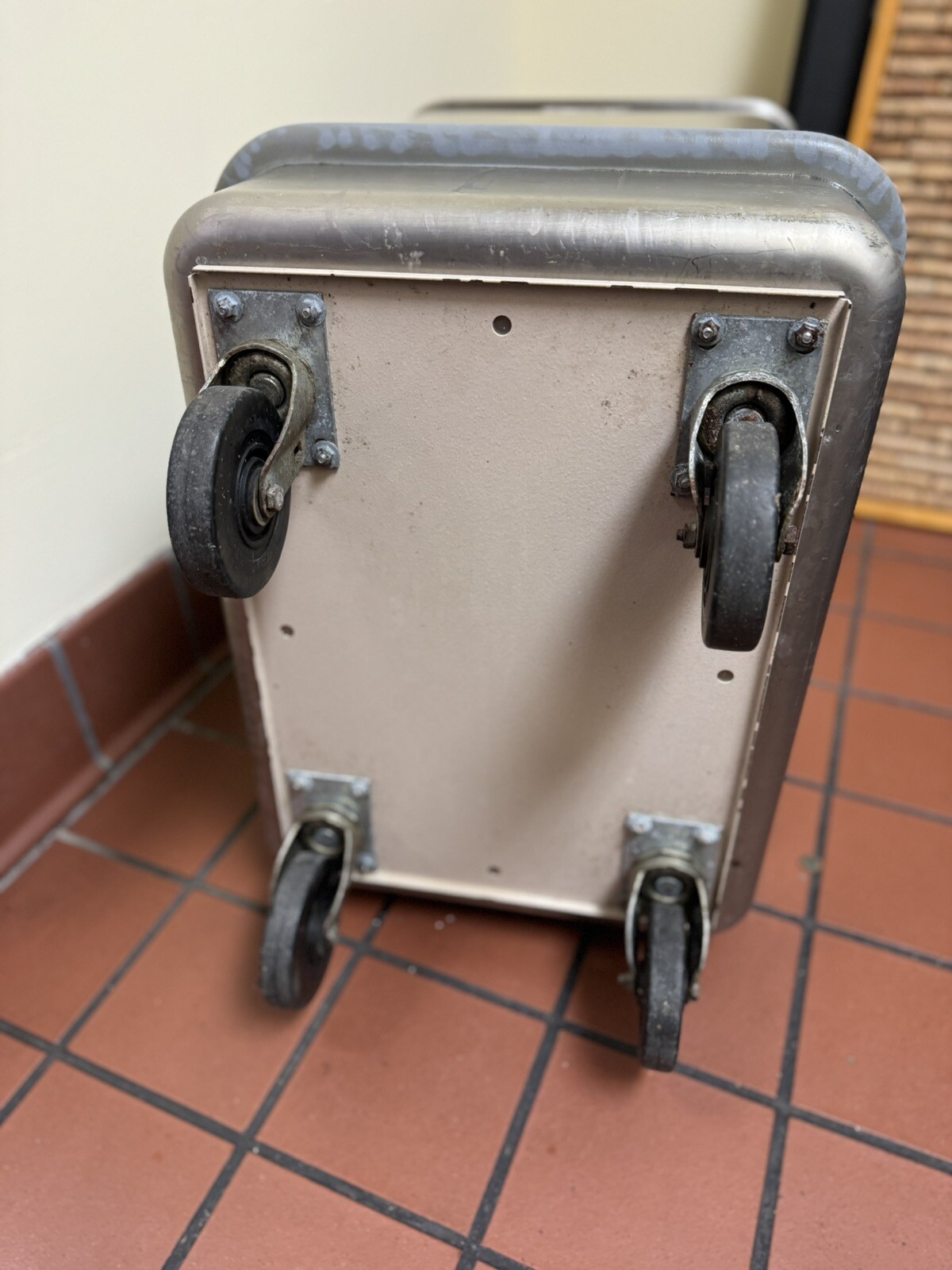Seco Stainless Steel NSF Ingredient Bin