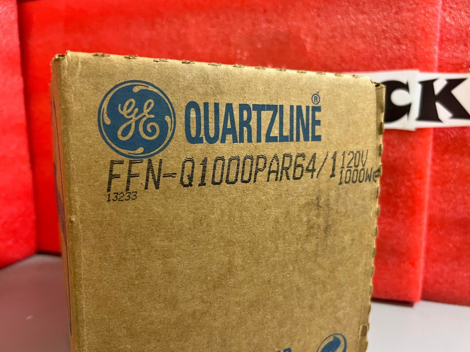 GE Quartzline FFN-Q1000 PAR64/1 120V 1000W Mogul Quartz Stage Light Lamp Bulb