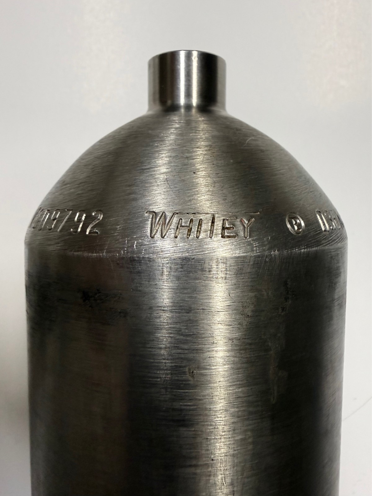 SWAGELOK-WHITEY304L-HDF4-1000CC-1 STAINLESS DOUBLE ENDED TPED-COMPLIANT CYLINDER