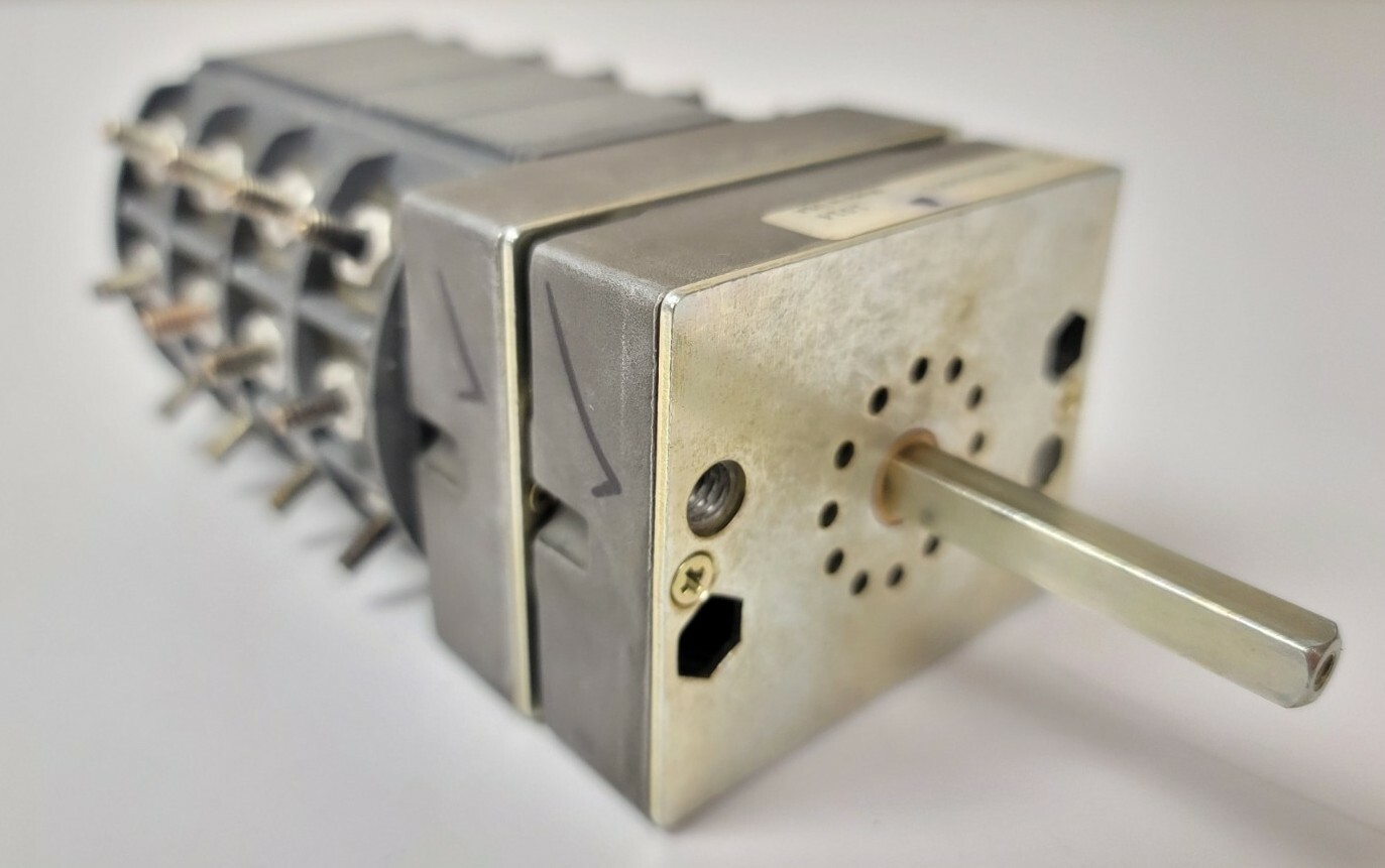 Electroswitch Cat 508A122G01 1014 Type W-2 Rotary Switch 600v 6a/300v 20a Style