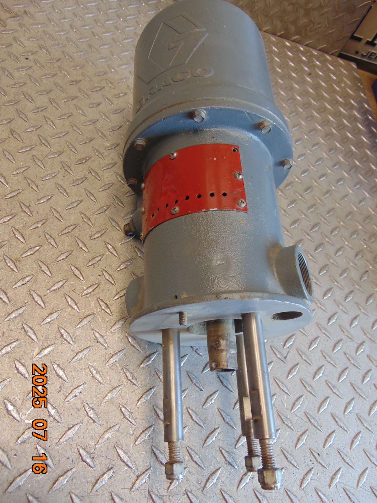 GRACO MODEL 207-352 PRESIDENT AIR POWERED PUMP