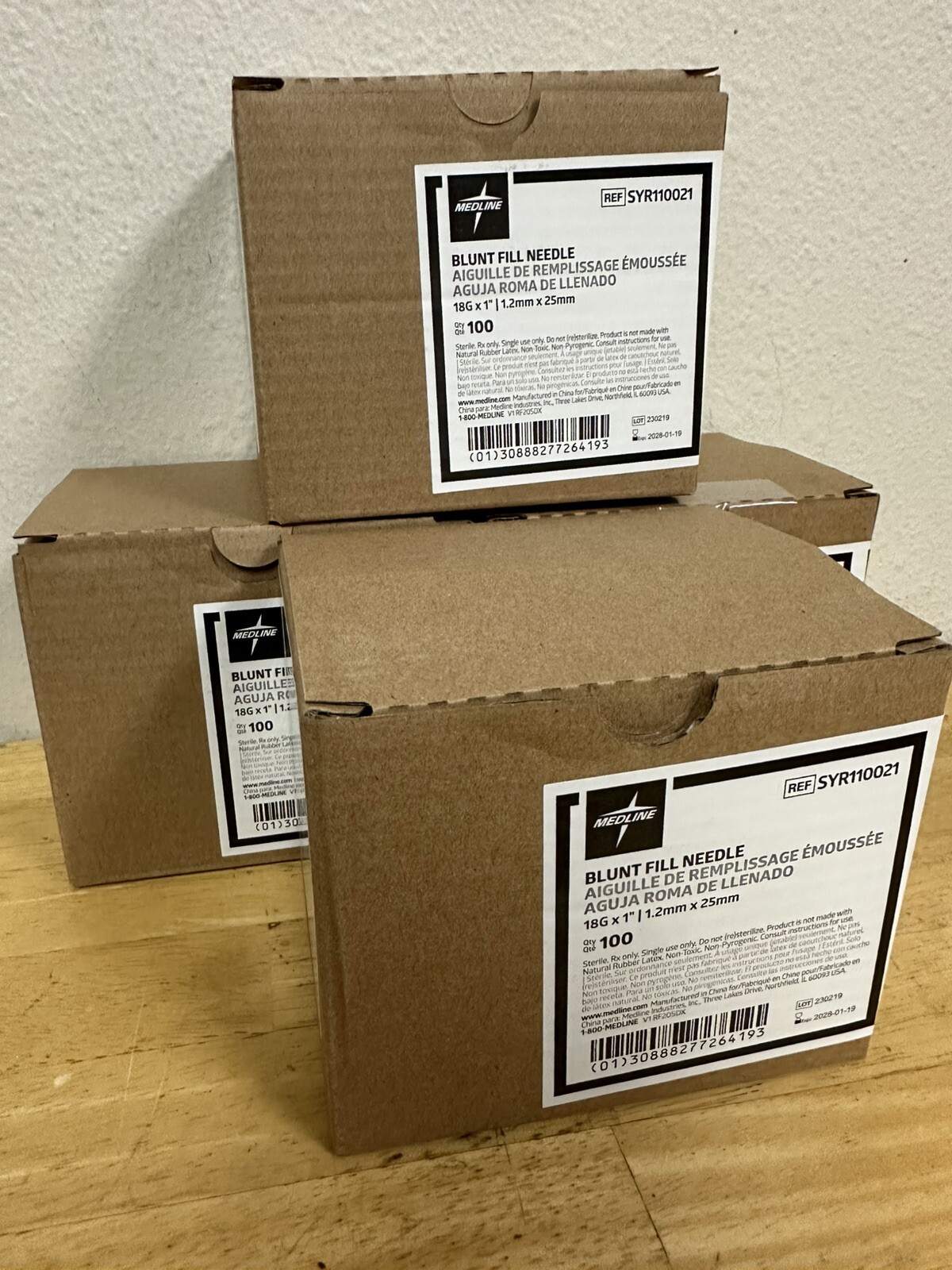 Medline #SYR110021 Blunt Fill Needles (100PC BOX) 18 Gauge x 1” Length