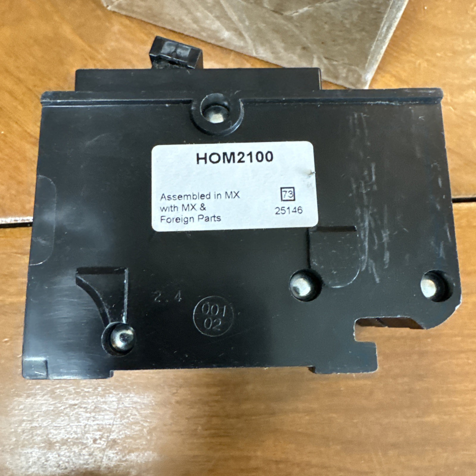 Square D HOM2100 100 Amp 2 Pole 120V Circuit Breaker
