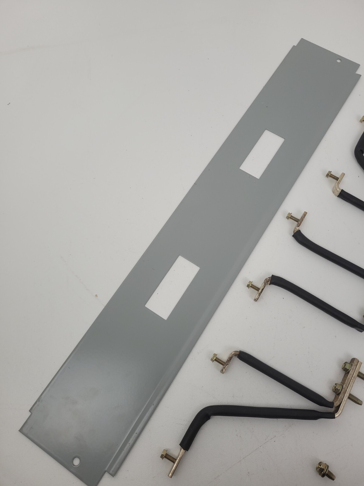 KPRL4FD Cutler-Hammer Eaton PRL-4 3p Circuit Breaker Hardware kit 25″ cover