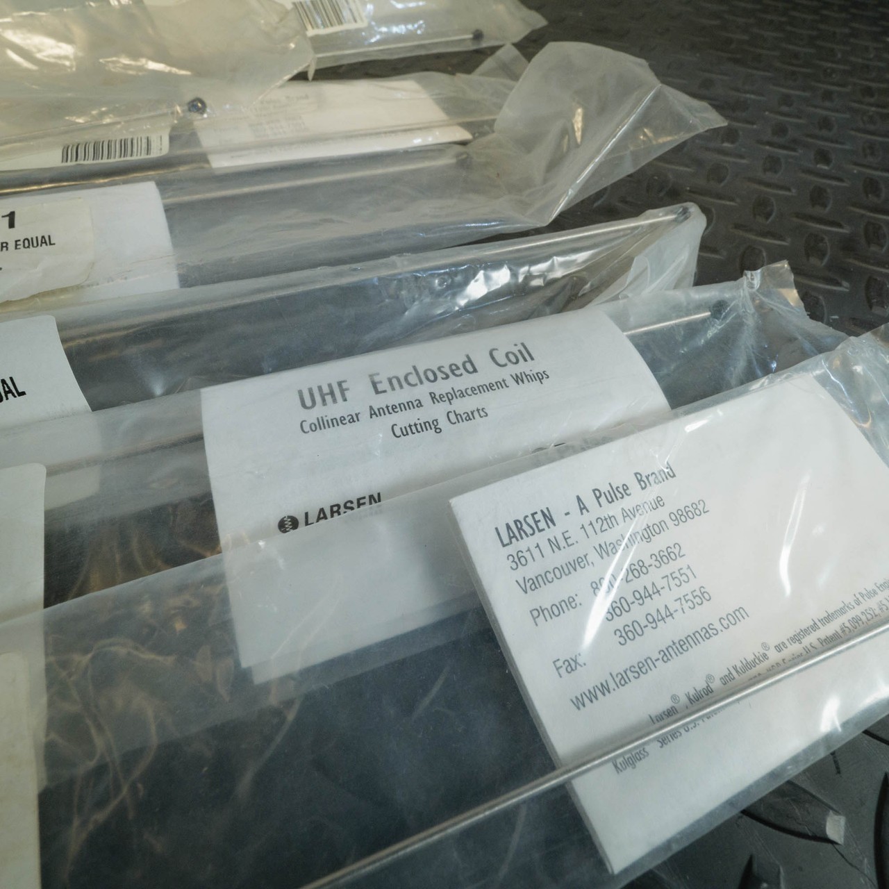 Lot of 13, Larsen W152 Replacement Whip 406-420 MHz NOS