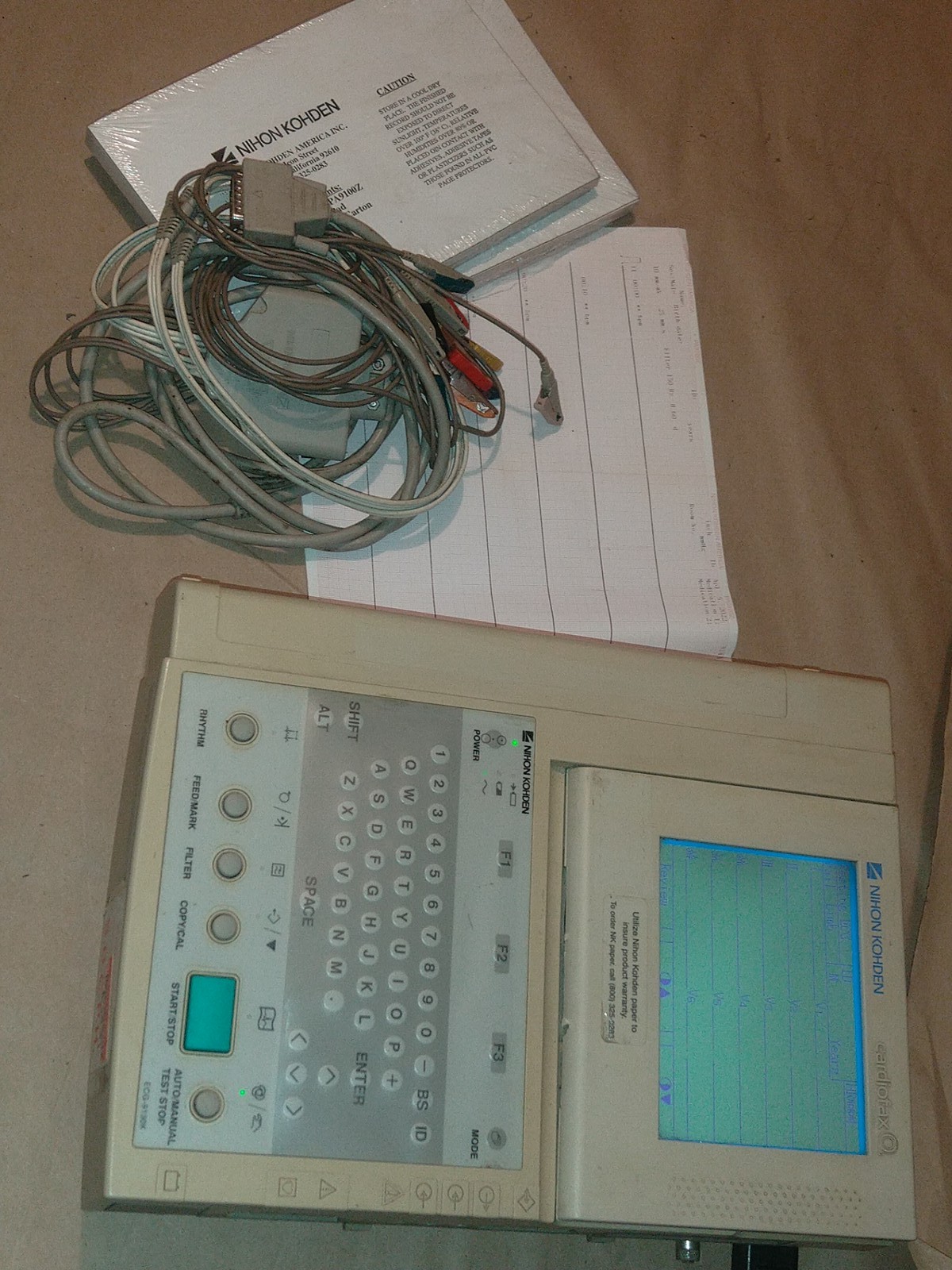 Nihon Kohden ECG-9130K CardioFax Q ECG / EKG Machine w/ Leads