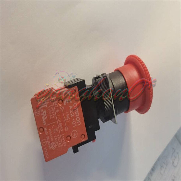 1PCS NEW Omron A22E-M-02 A22EM02 Pushbutton Switch Red BUTTON