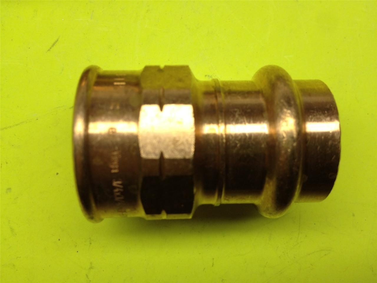 Viega – 77832 – Adapter, 3/4 x 3/4 In, Bronze, 200 PSI (1 bag of 10 pcs)