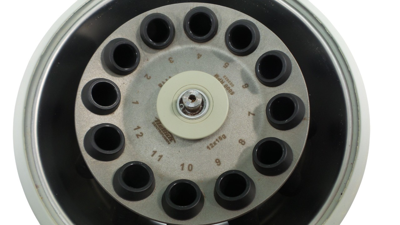 Hettich Zentrifugen Model EBA 21 Centrifuge With Rotor 12x15g