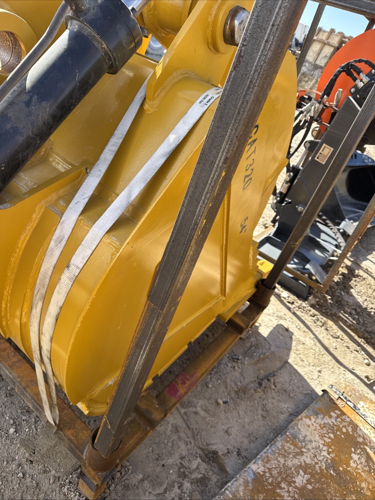 Cat 320 54 inch bucket 80 MM pin Excavator New Tooth Grapple Claw Clam