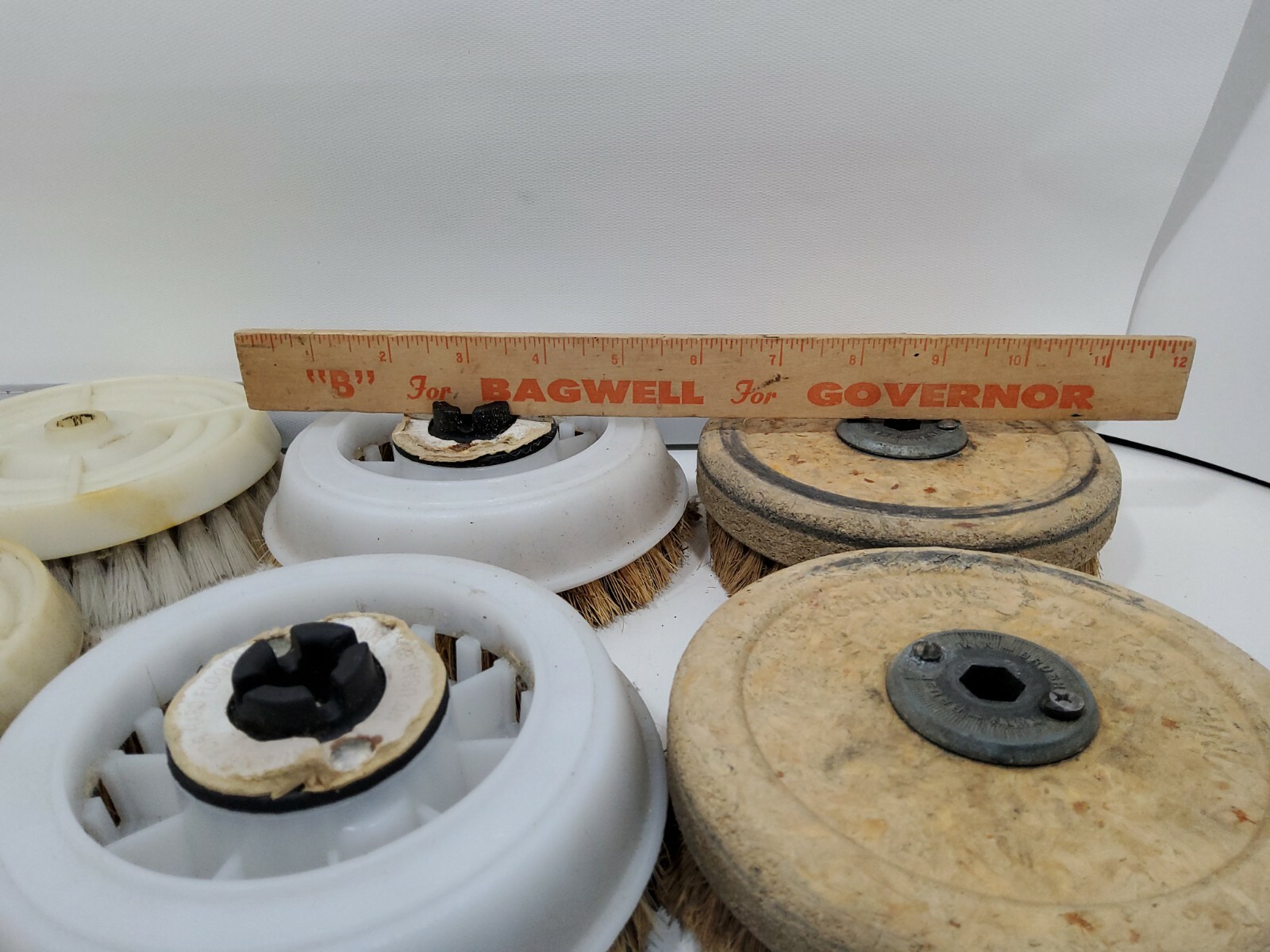 Very Used KOBLENZ P840 Polishing, Scrubbing Buffer Discs Very Used