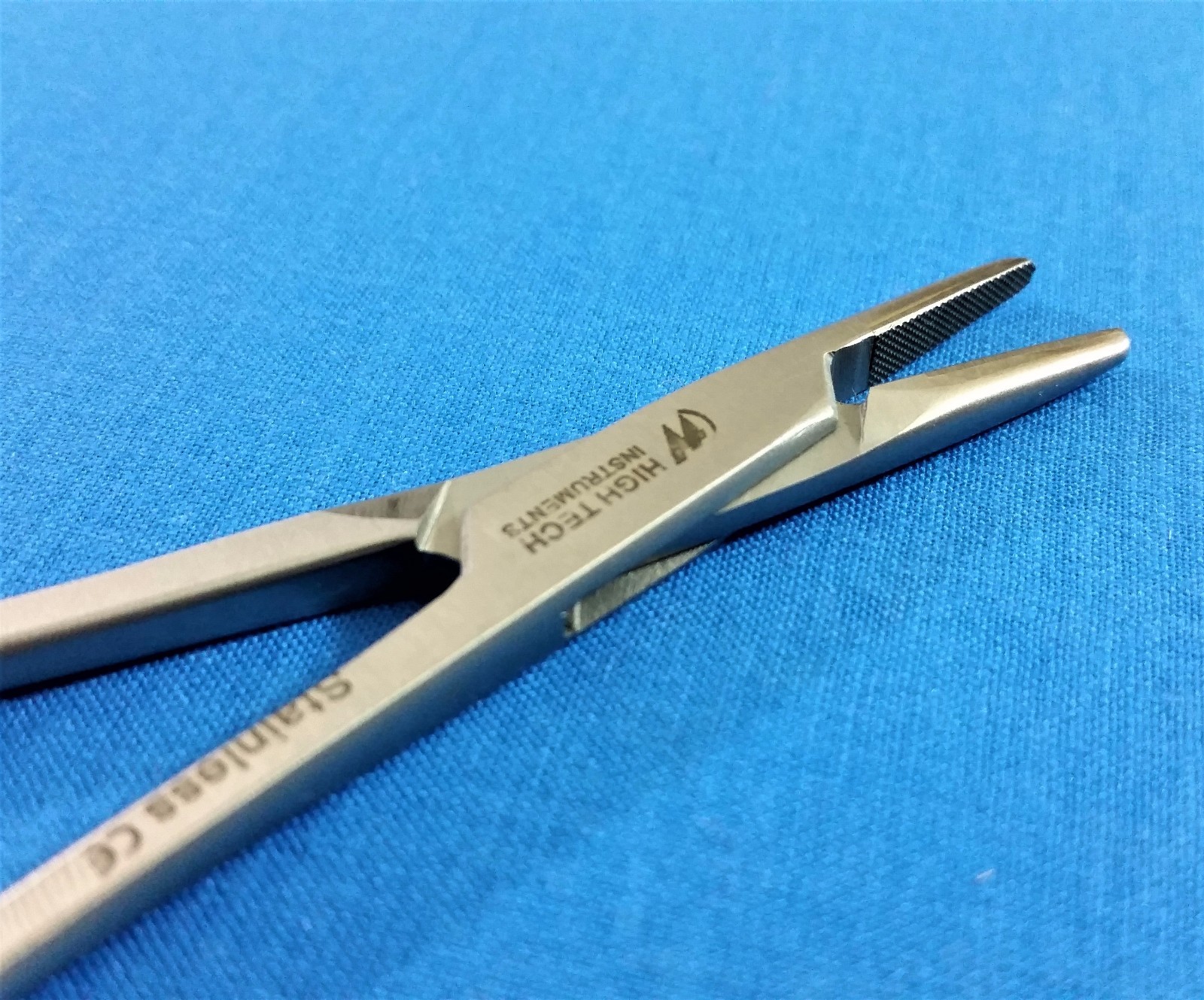 T/C Professional Grade Surgical MAYO HEGAR NEEDLE HOLDER 8″ (20CM) SERRATED