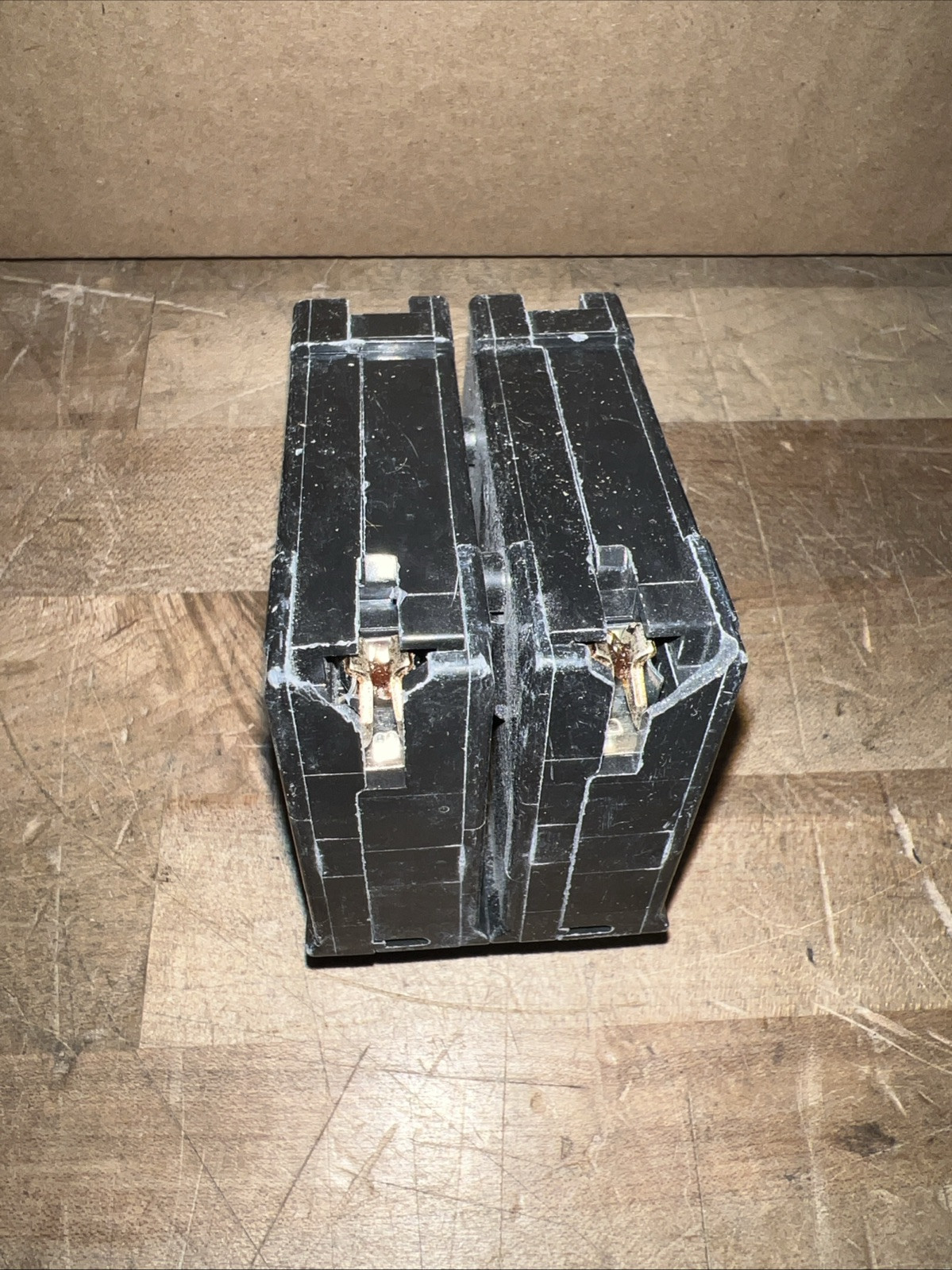 Square D HOM240 Circuit Breaker 2-Pole 40 Amp 120/240 Volt AC Homeline (15 Pack)